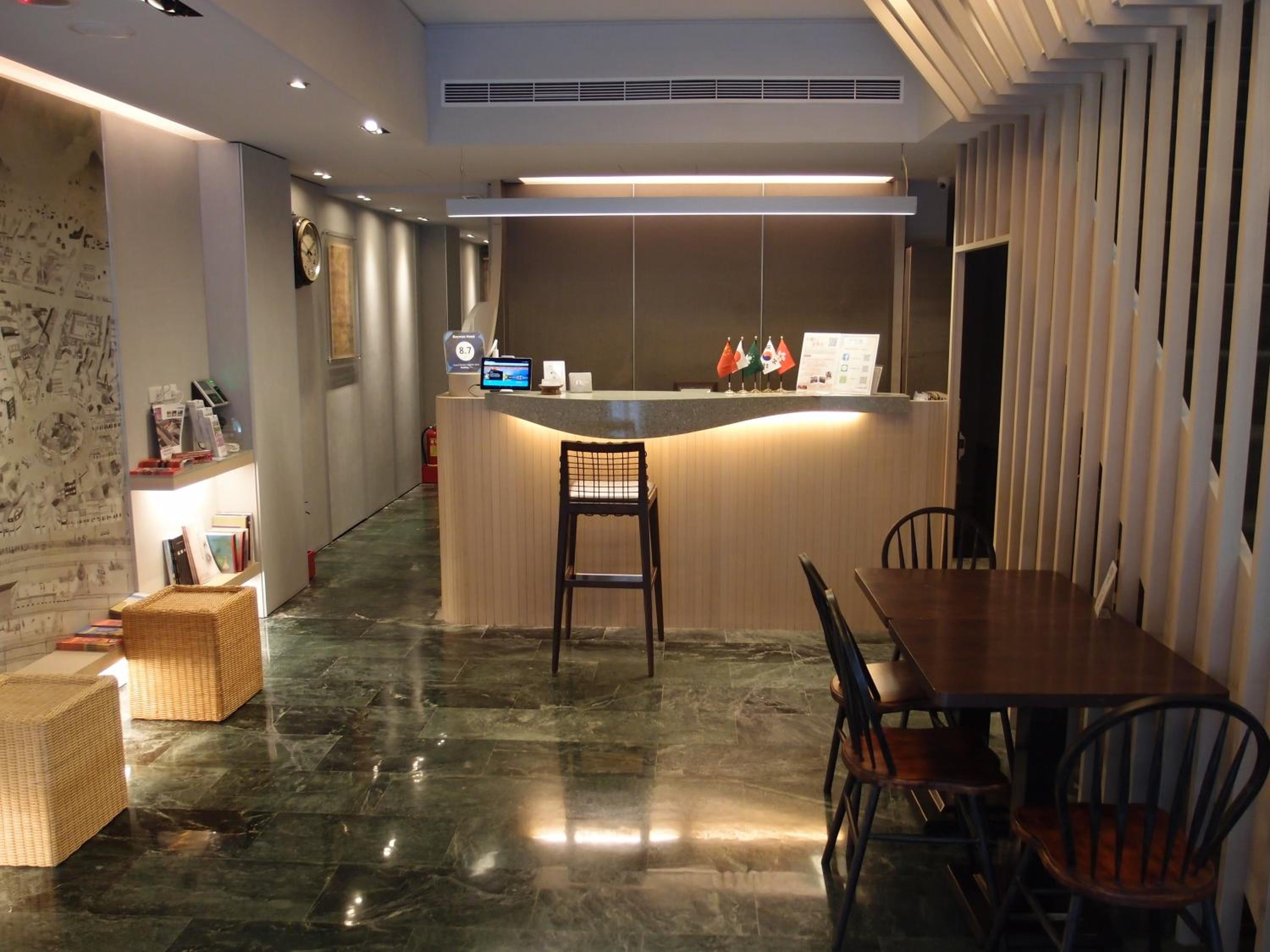 Bayman Hotel