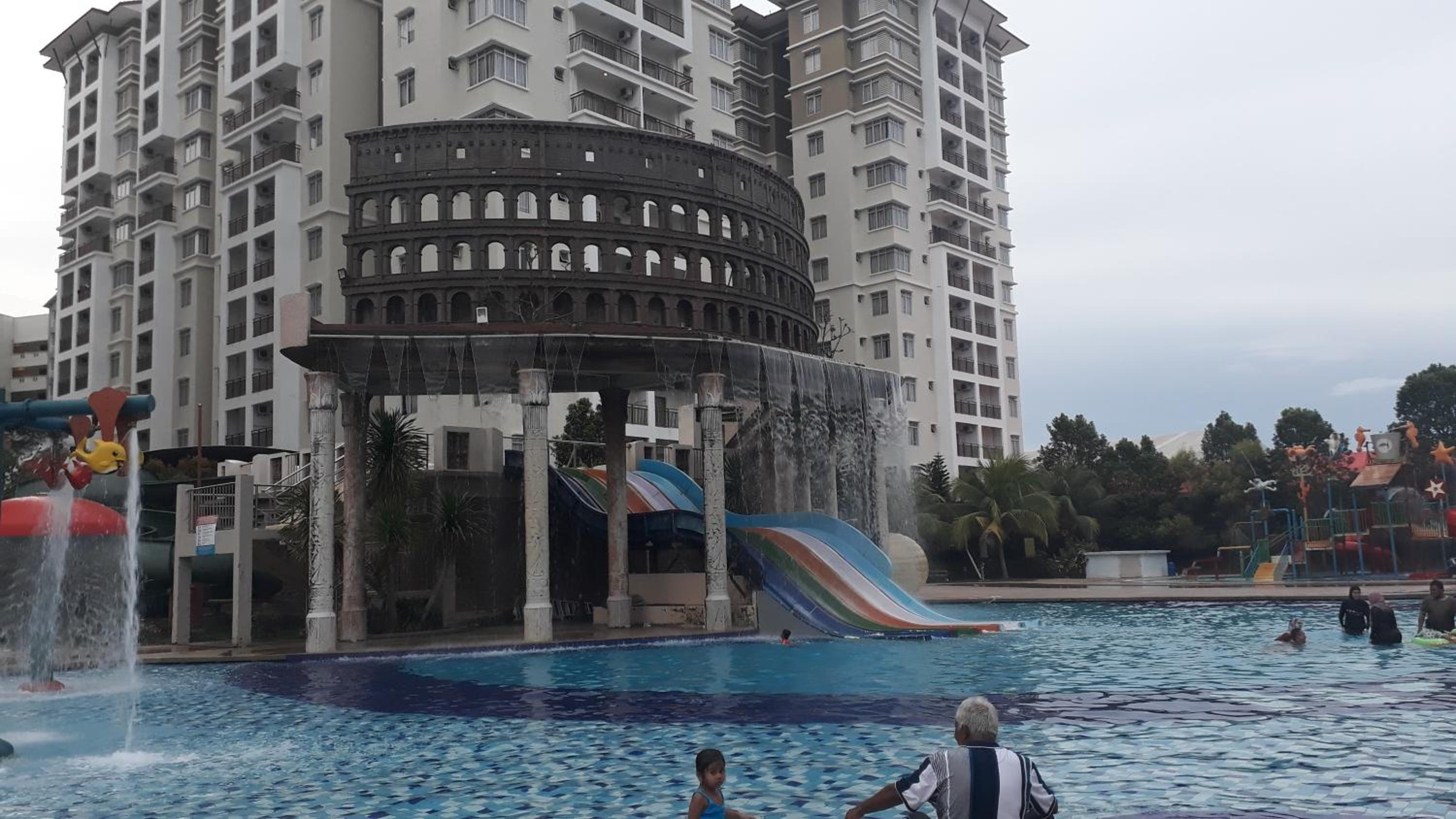 Junikastay BLagoon Melaka