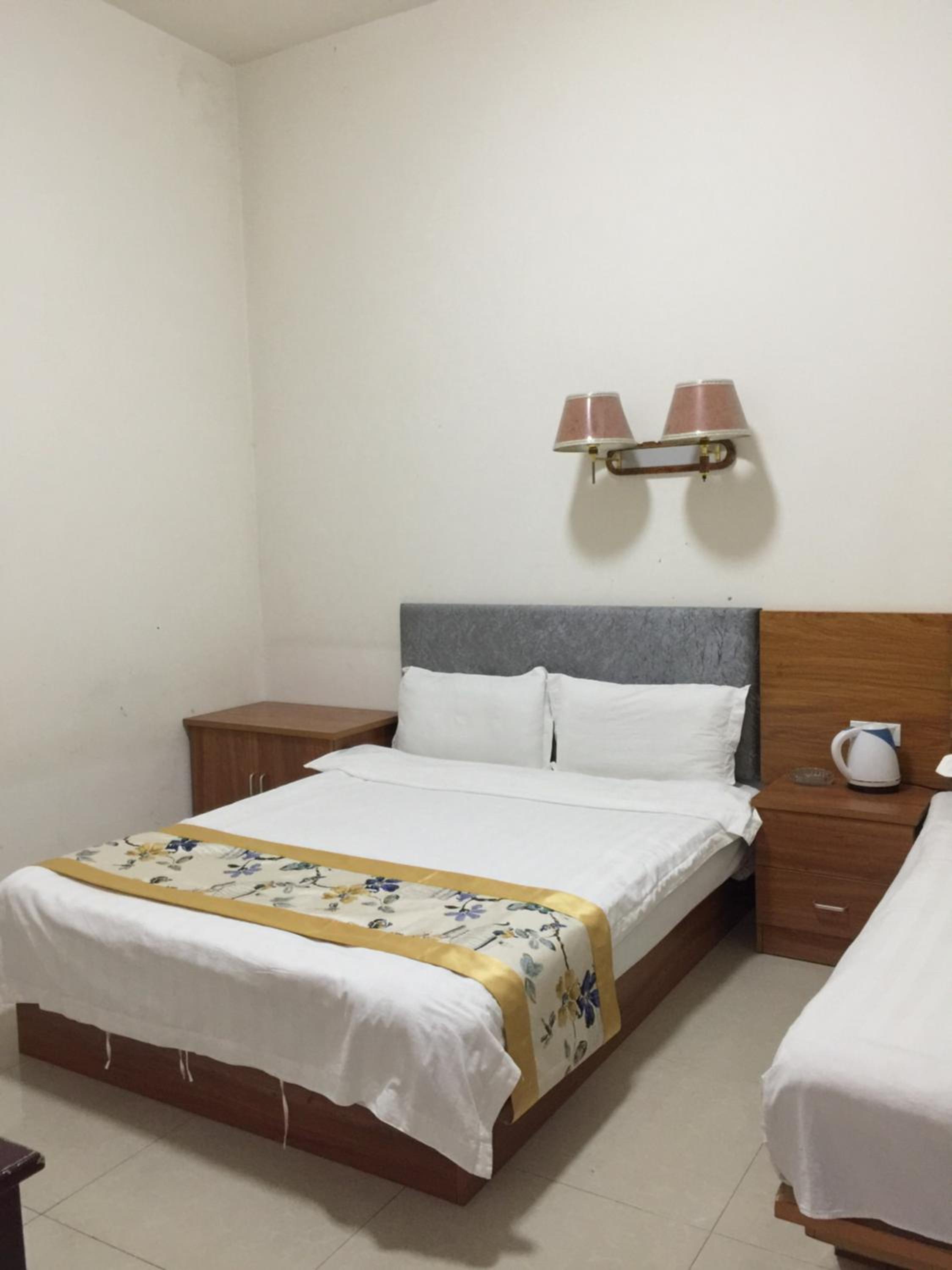 Huashan International Youth Hostel