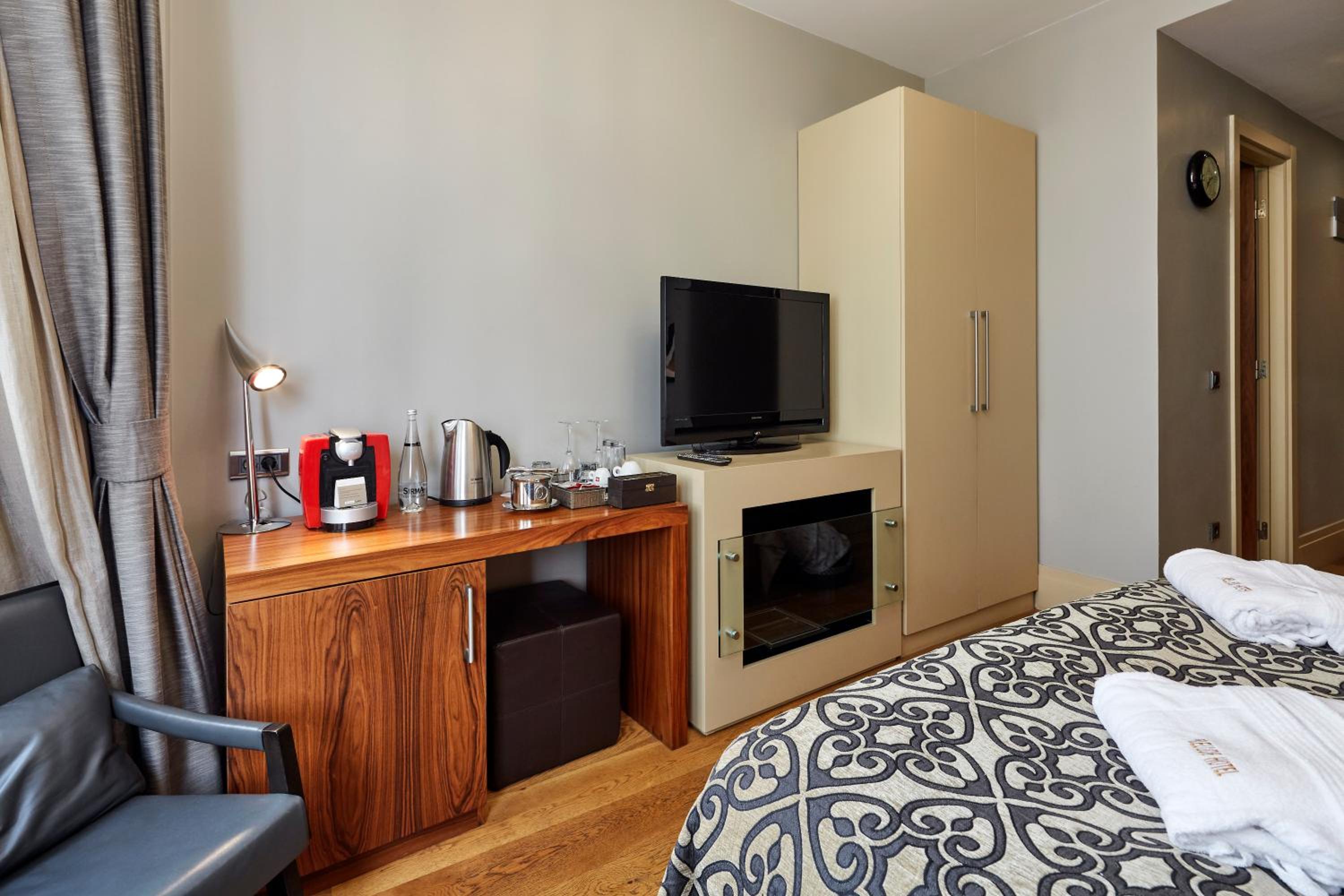 Taksim Prelude Hotel - Image 23