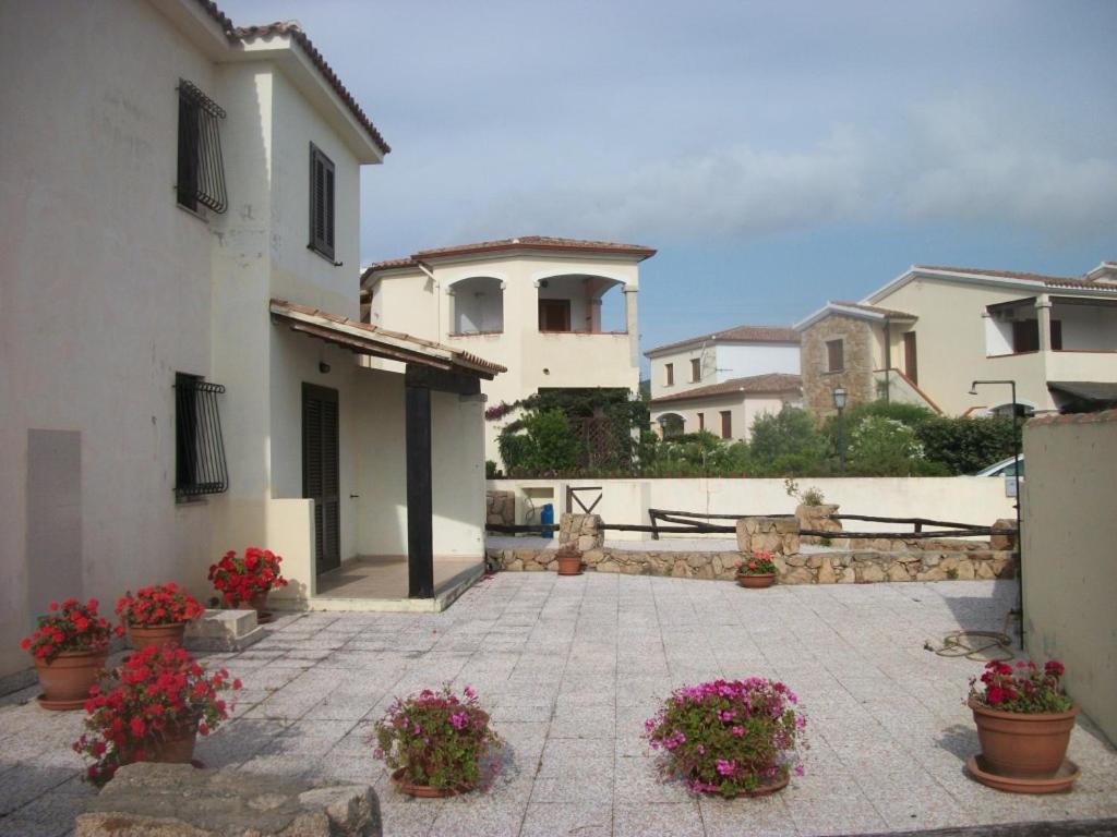 Casa Tavolara view 2