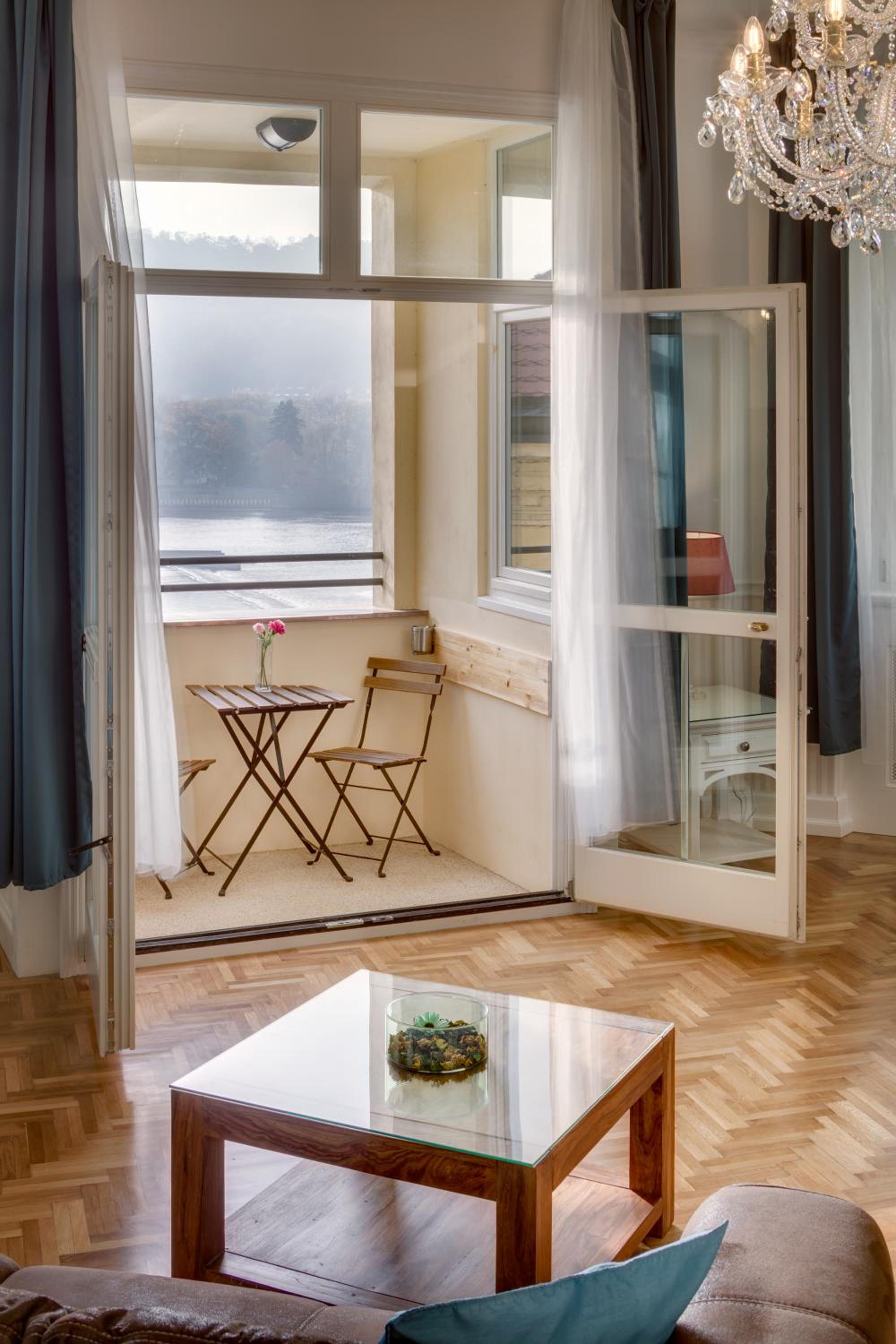 Smetanovo nábřeží - Riverview Old Town Apartment