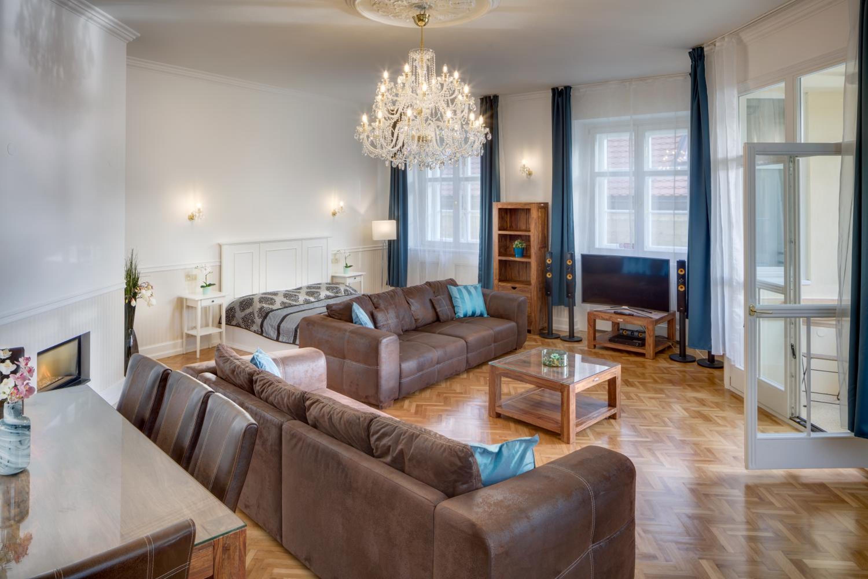 Smetanovo nábřeží - Riverview Old Town Apartment