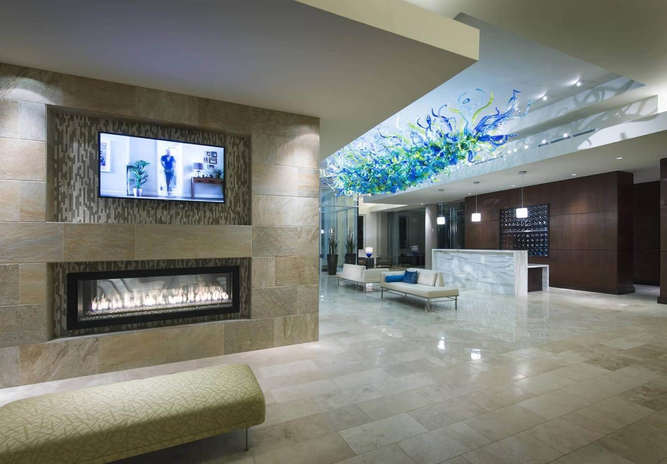 Global Luxury Suites at Boston Seaport view 5