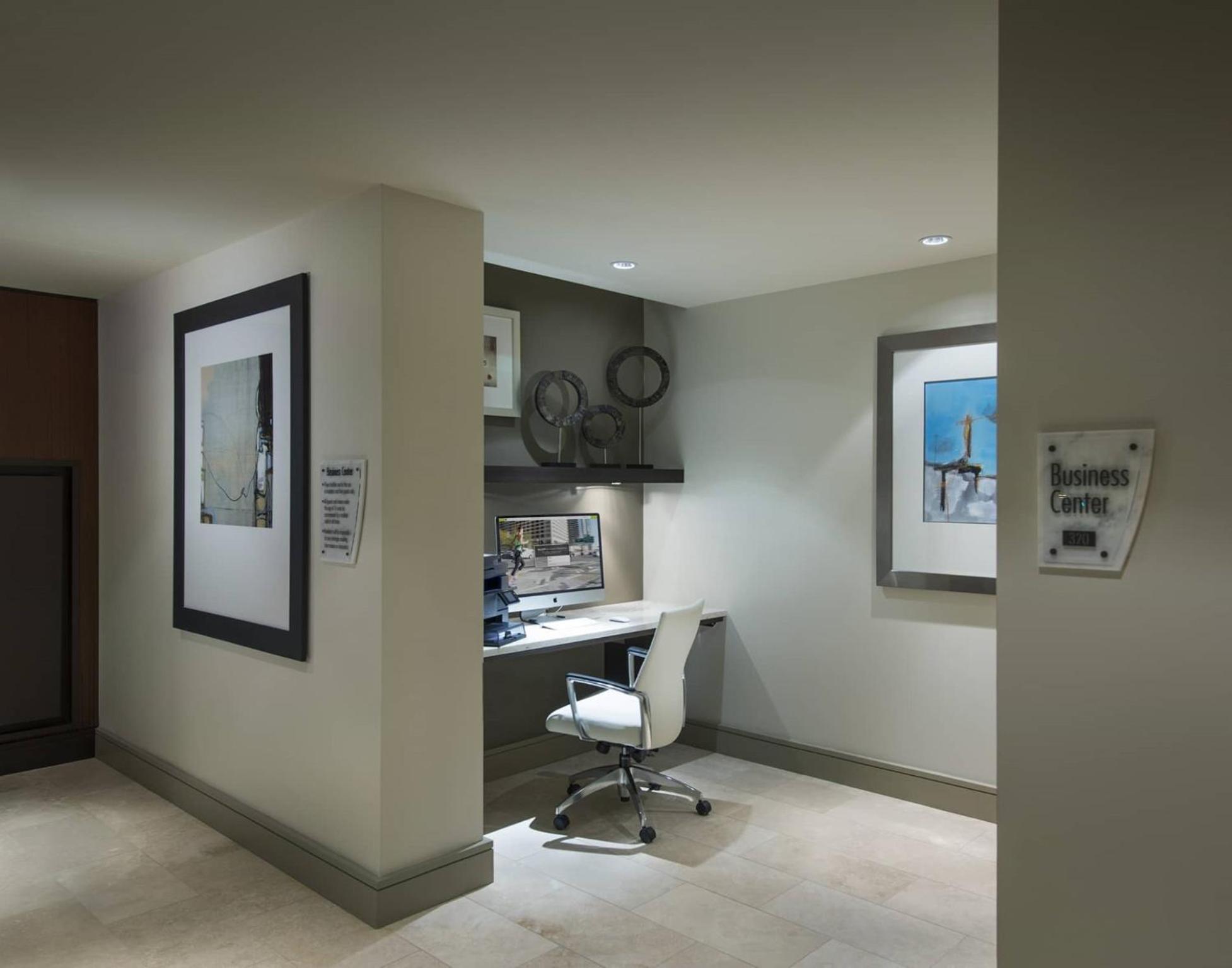 Global Luxury Suites at Boston Seaport view 3