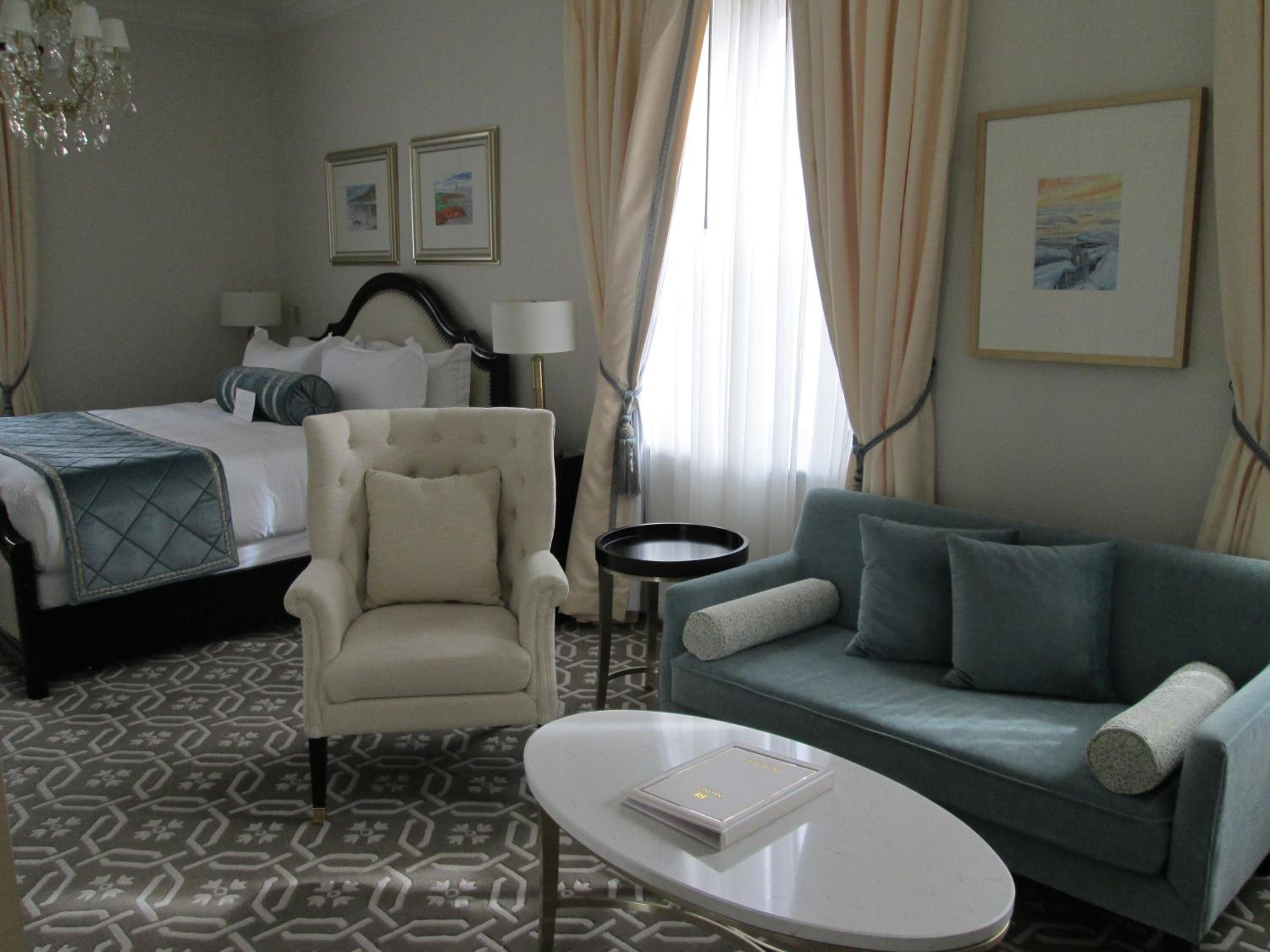Charlottetown Vacations - Sydney Boutique Inn  Suites - Property Image 8