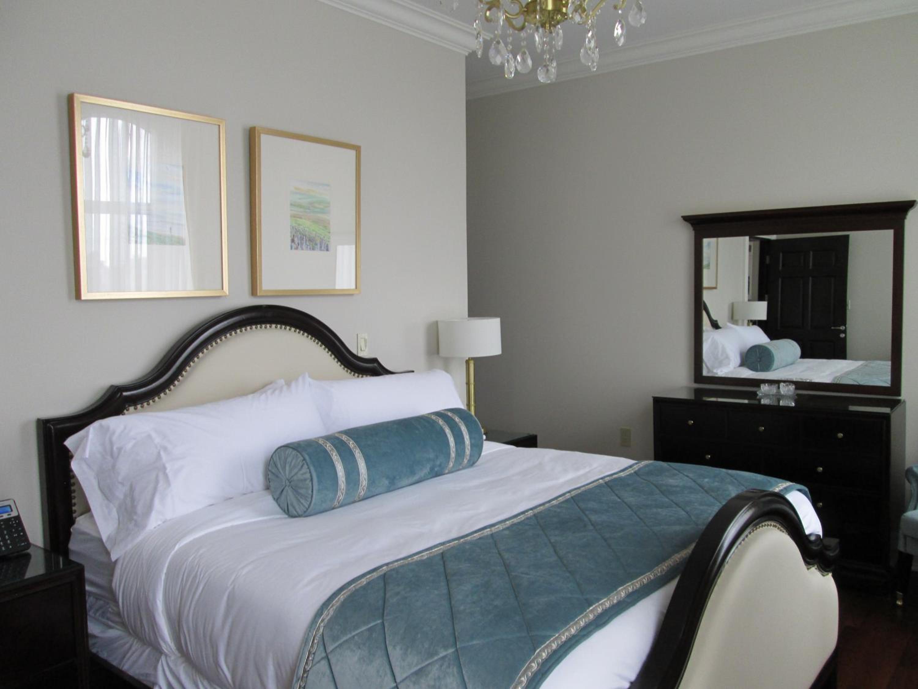 Sydney Boutique Inn & Suites