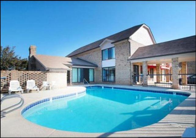 Days Inn by Wyndham King-Winston Salem Area