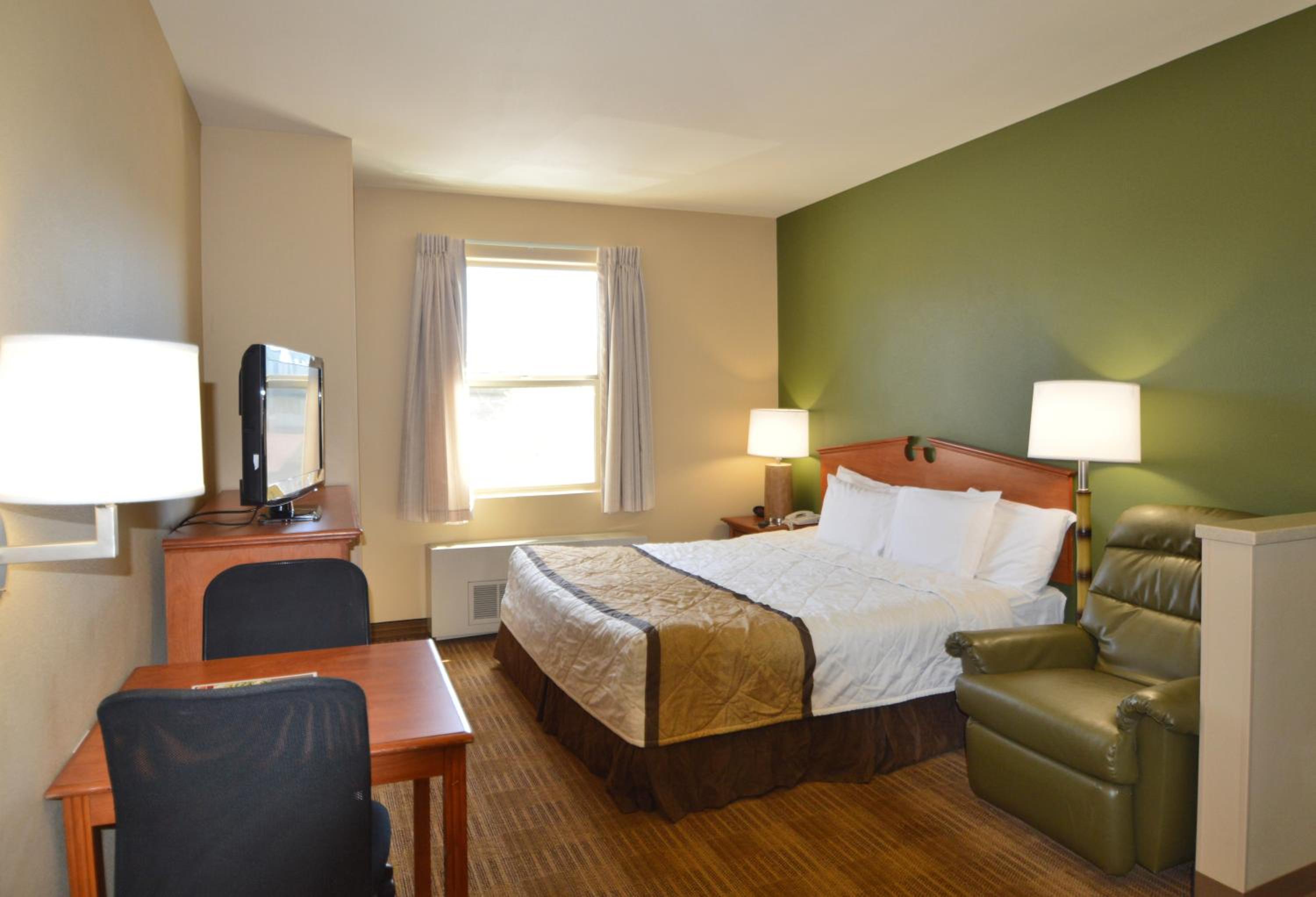 Juneau Vacations - Extended Stay America Suites - Juneau - Shell Simmons Drive - Property Image 53