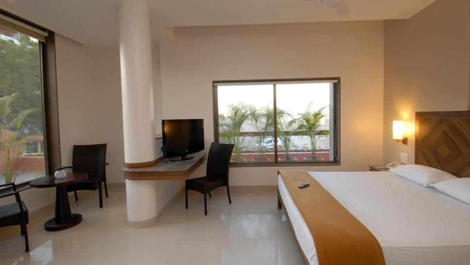 Shirdi Vacations - Sai Palace Budget Hotel - Property Image 9