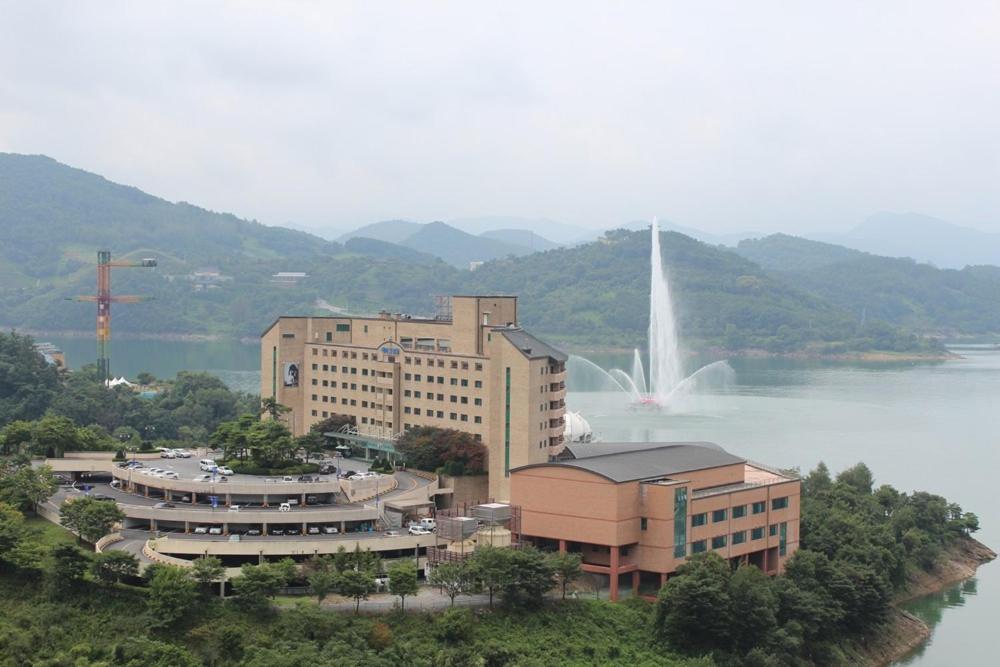 Cheongpung Resort
