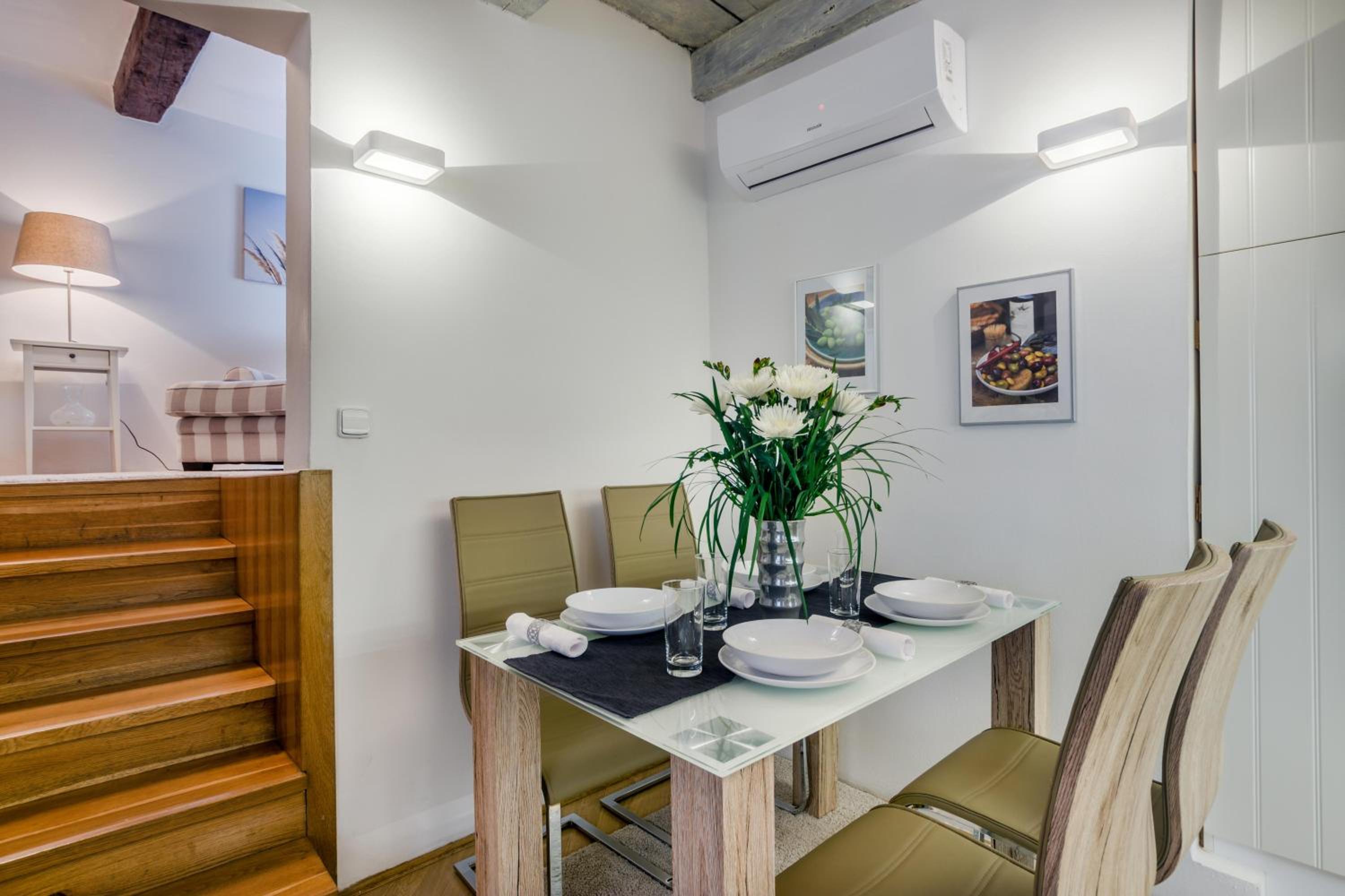 Royal Route Residence