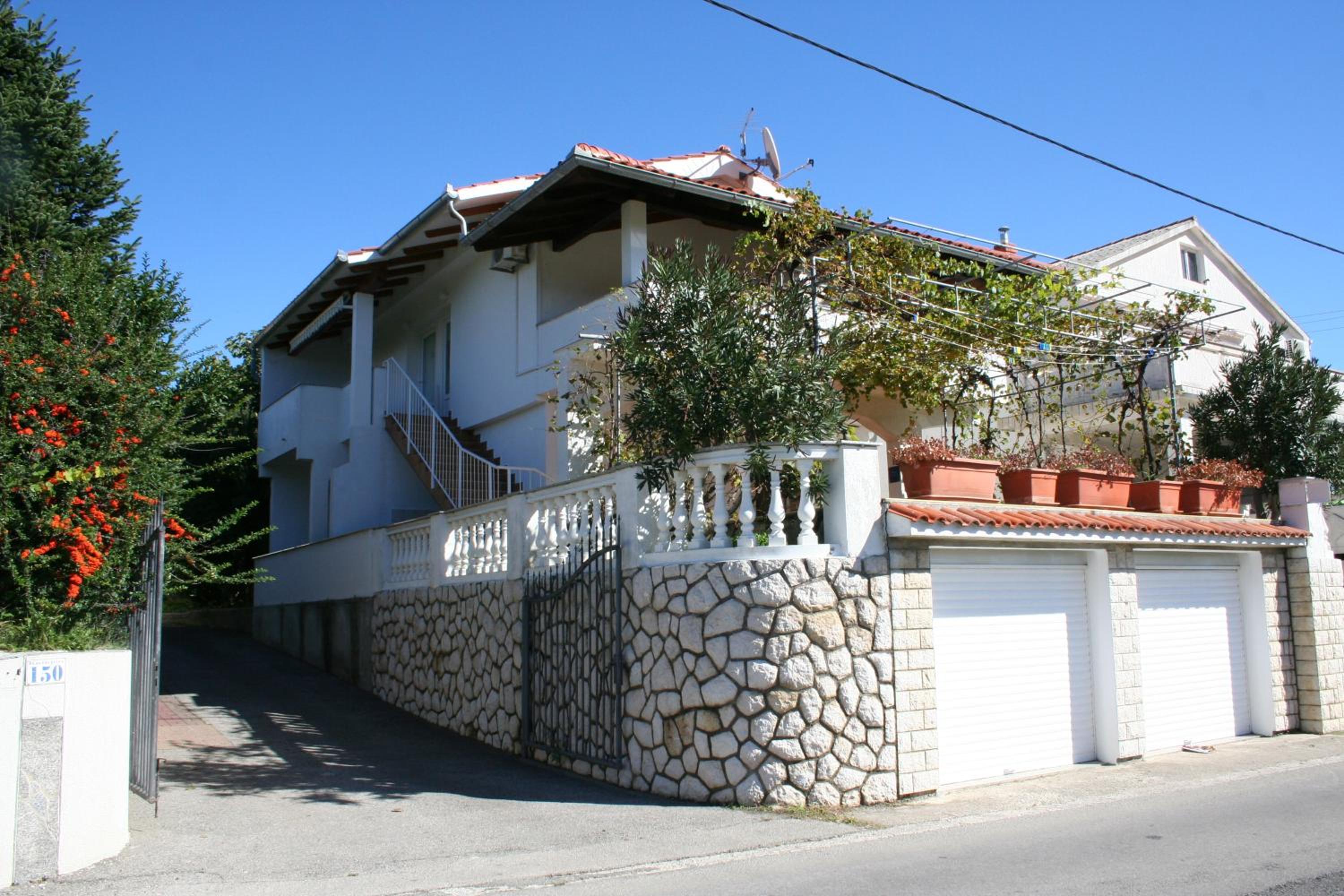 Apartments Galic view 3