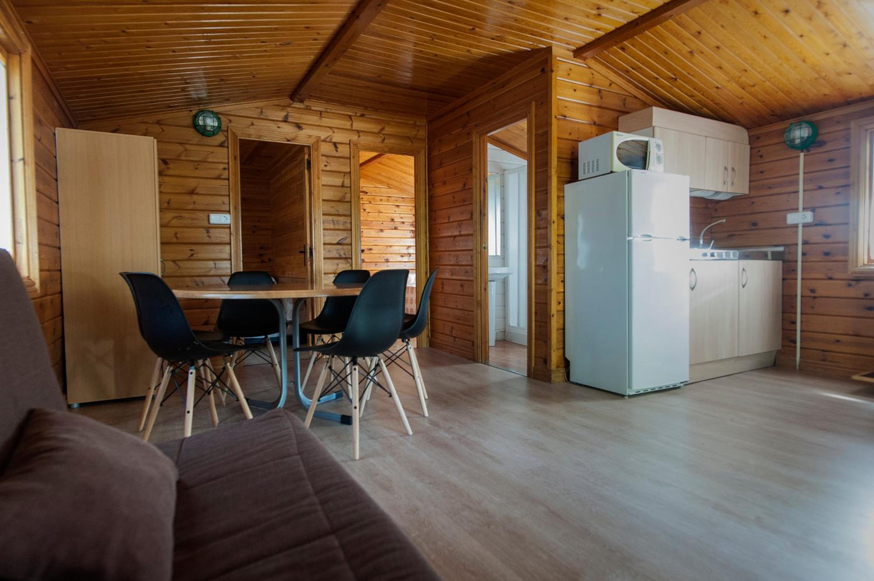 Camping y Bungalow Ligüerre de Cinca,