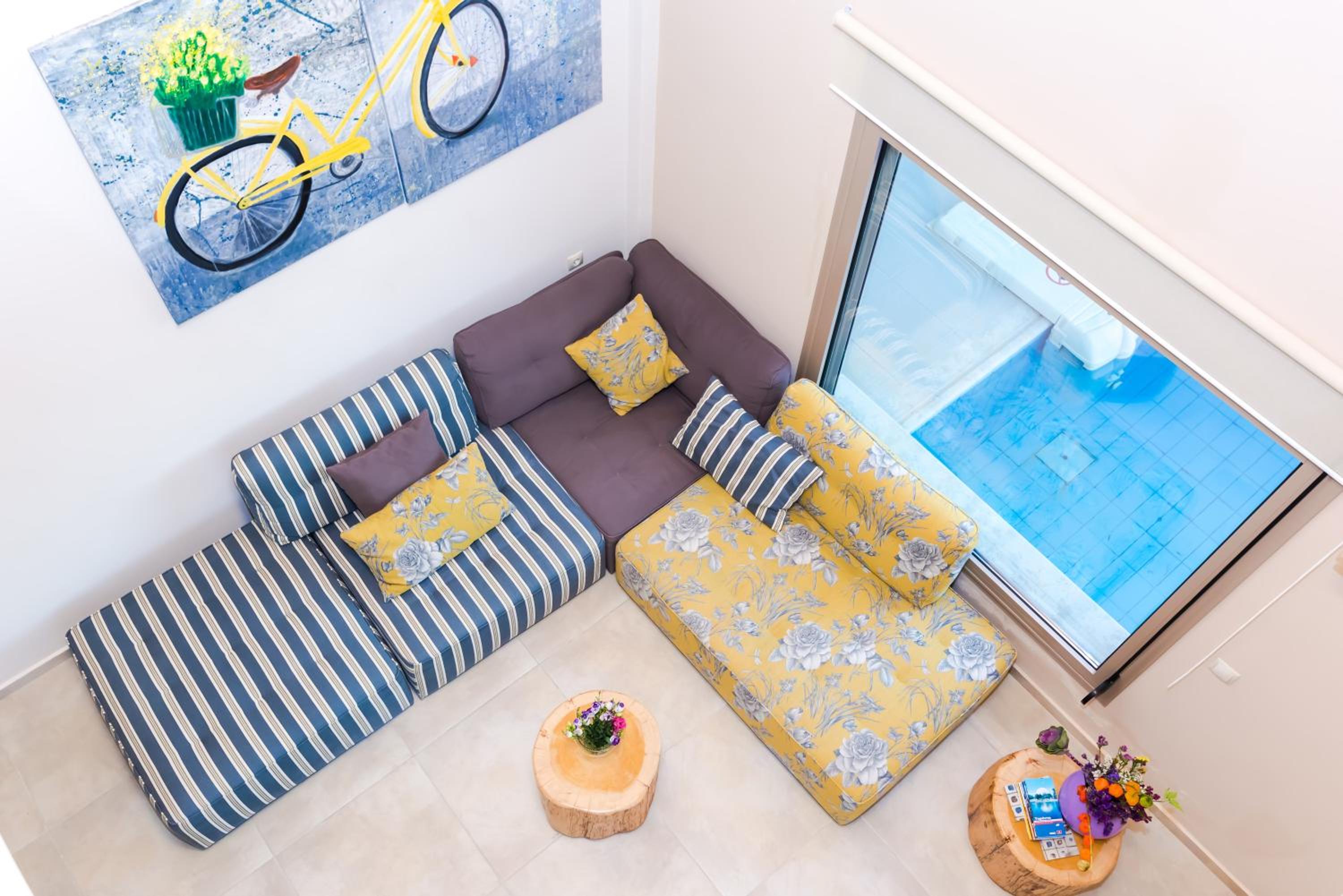 Mon Emvasia Margarites Villas view 4