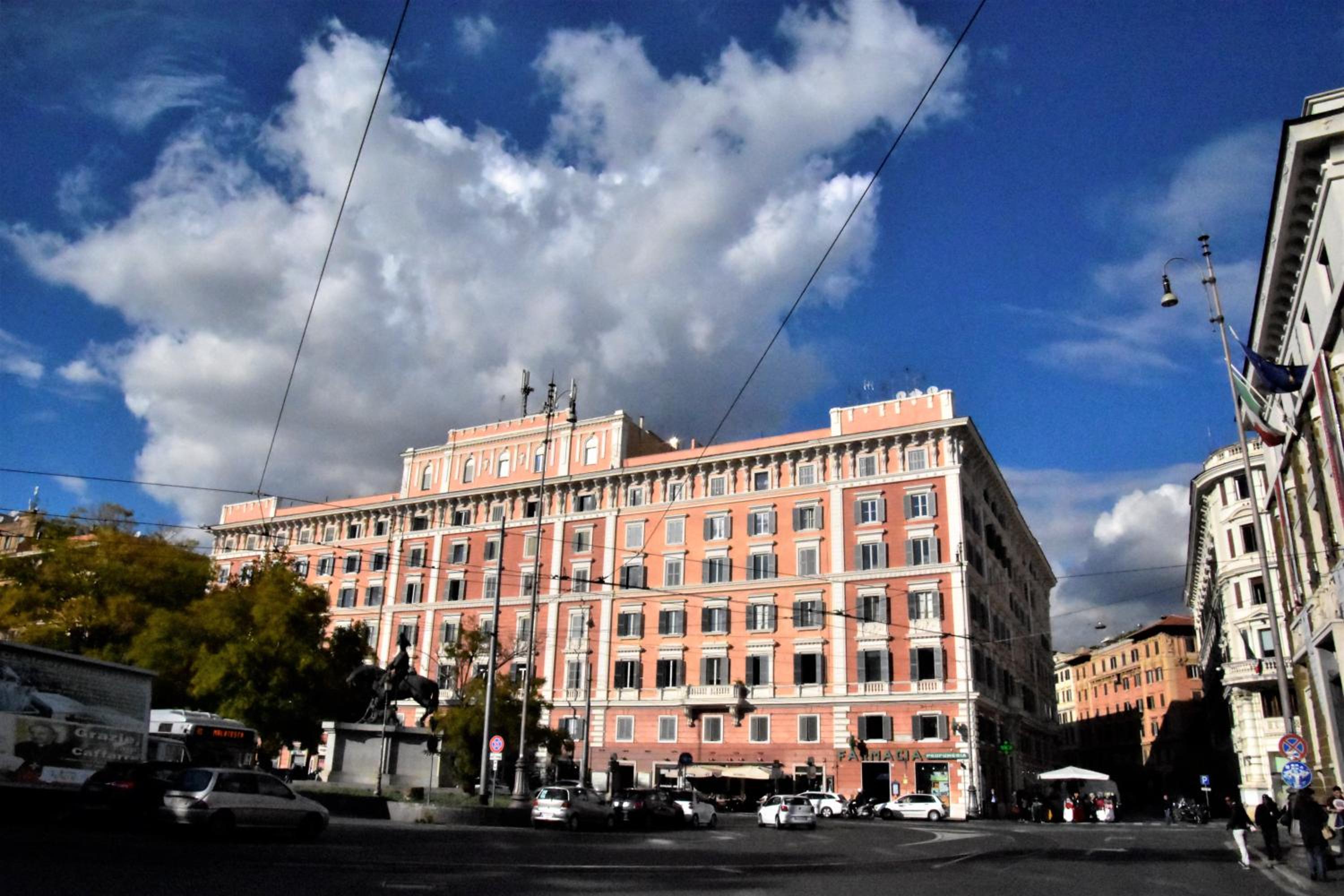 Vatican Plaza en Rome
