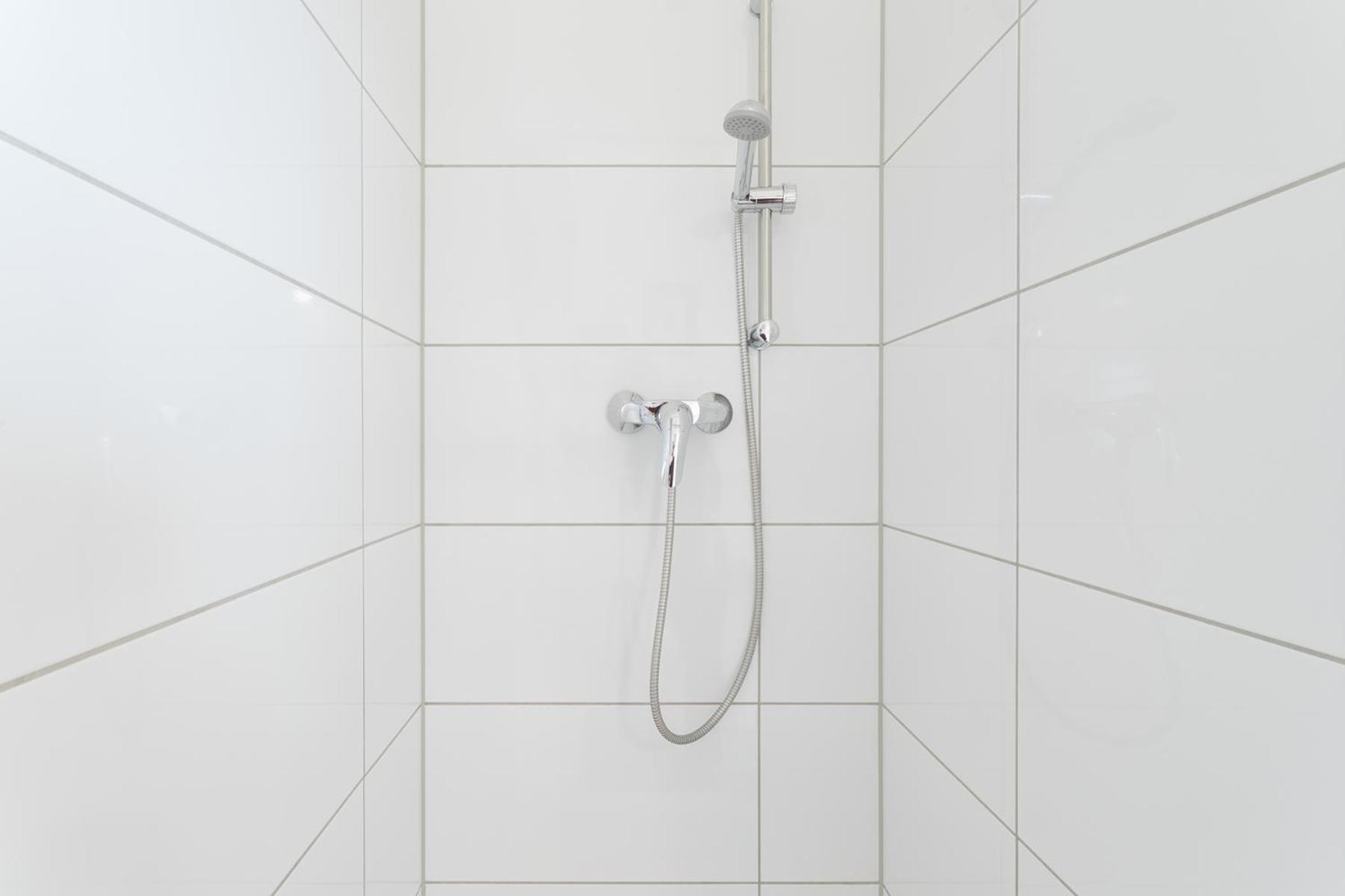 Studio Apartment Niemetzstr 51