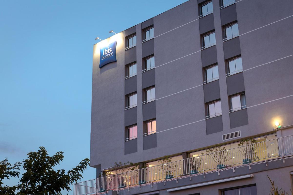 hotel building