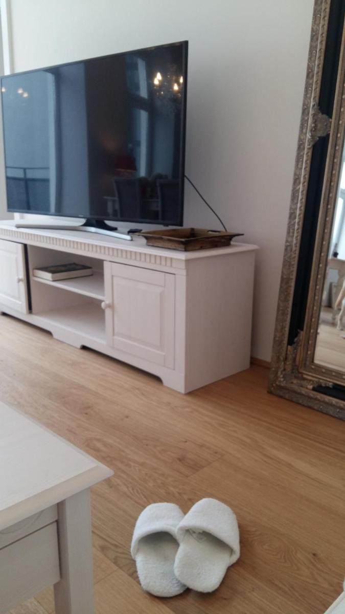 Traumhafte Wohnung Wiener Altbau - zentral-