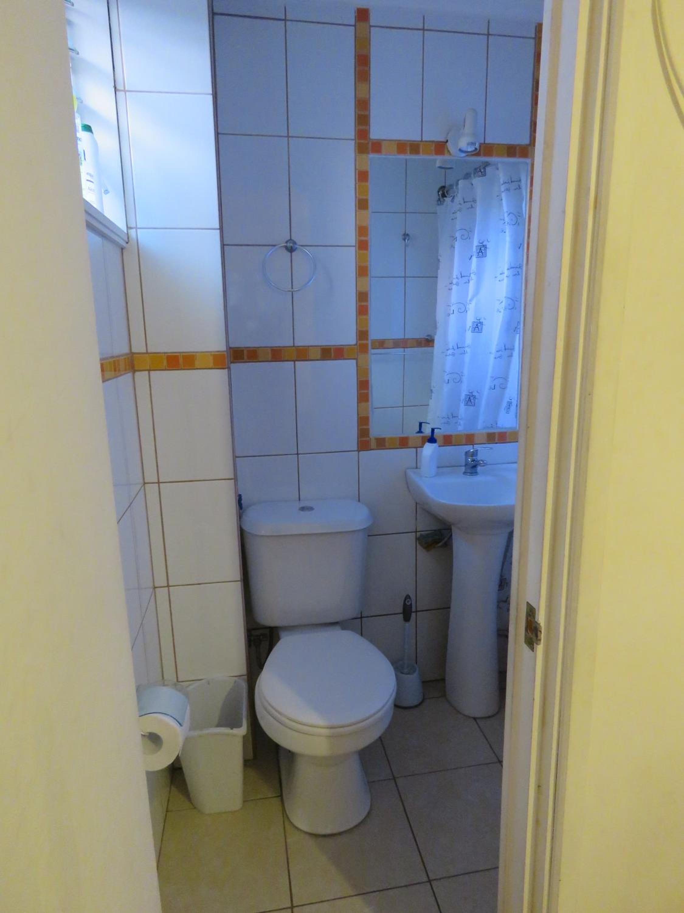 Photo 33