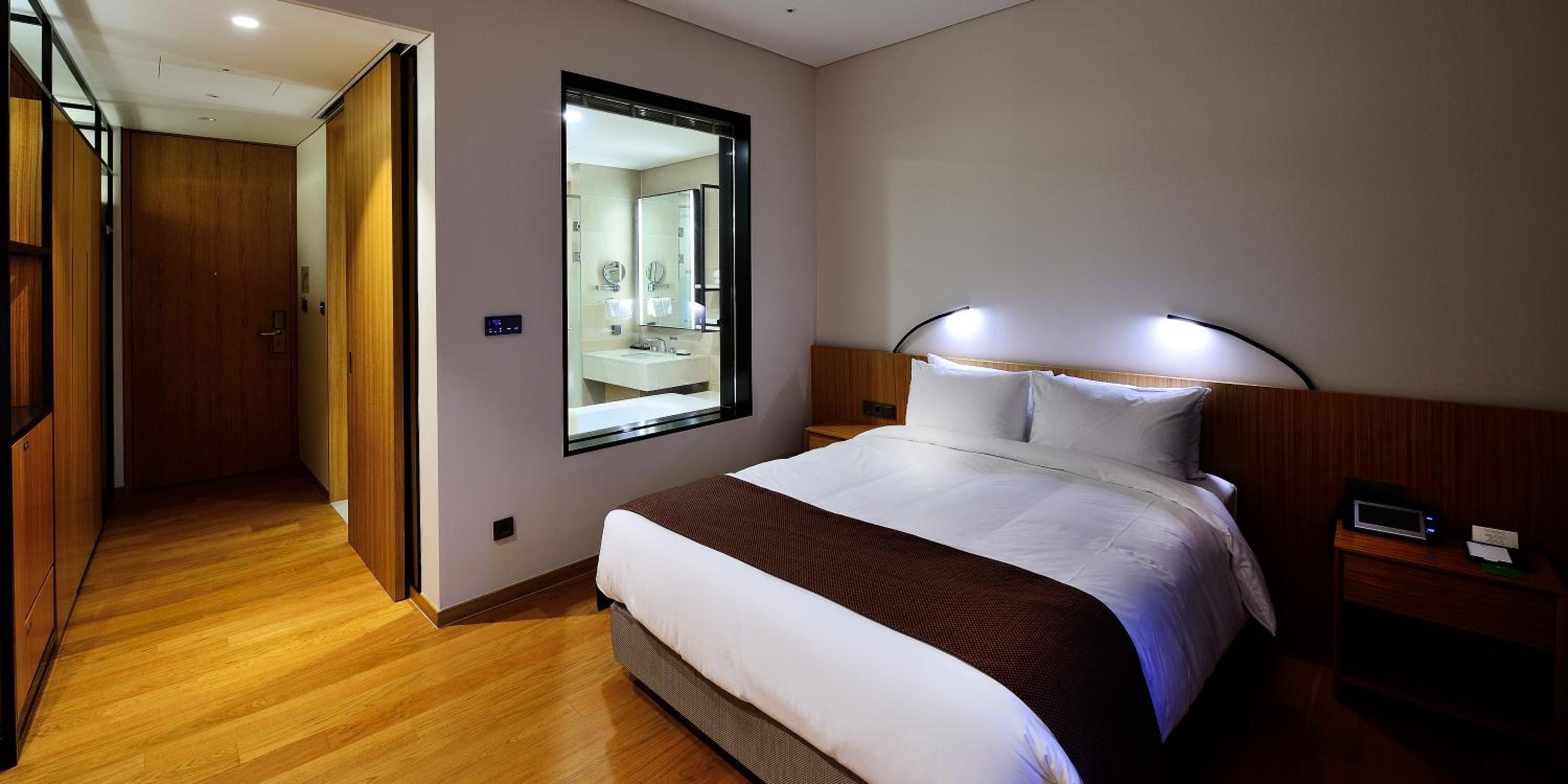 Midas Hotel & Resort
