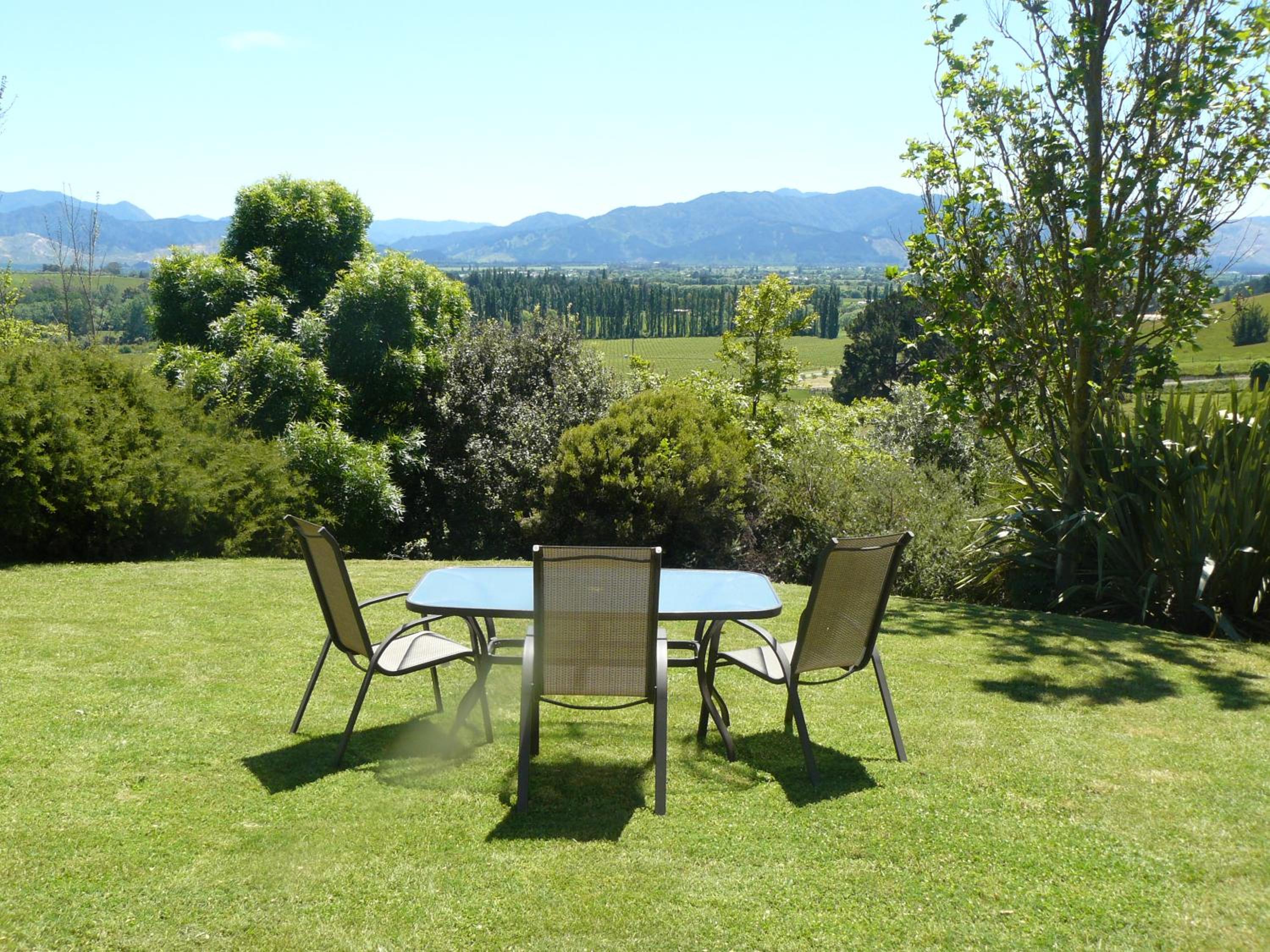 Omaka Heights Countrystay view 3