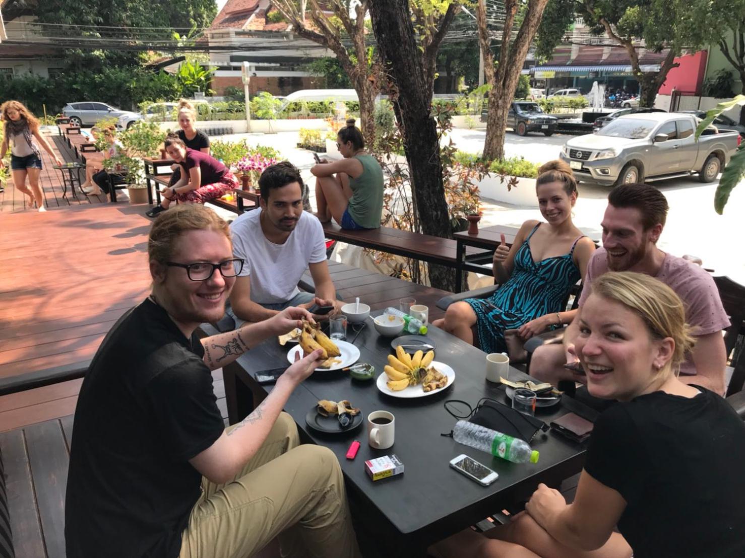 Chiangmai Midpoint Activity Hostel