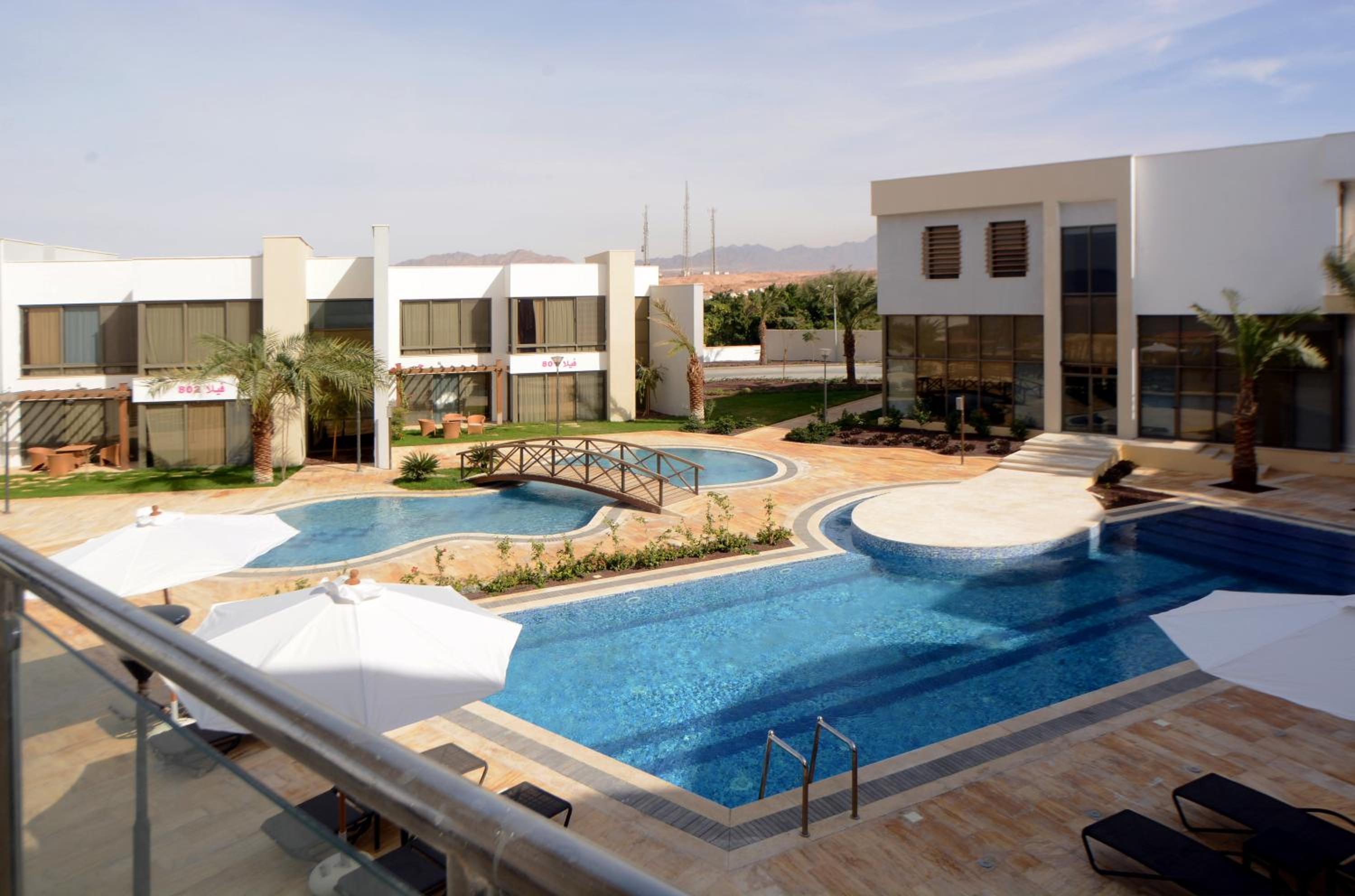 Public Security Hotel & Chalets