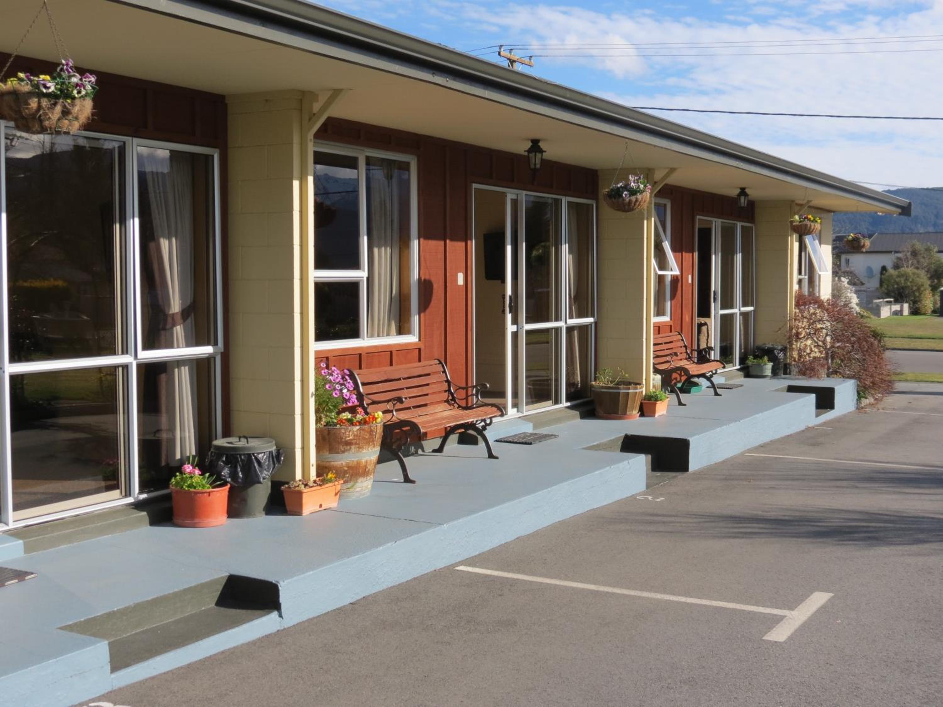Alpine View Motel