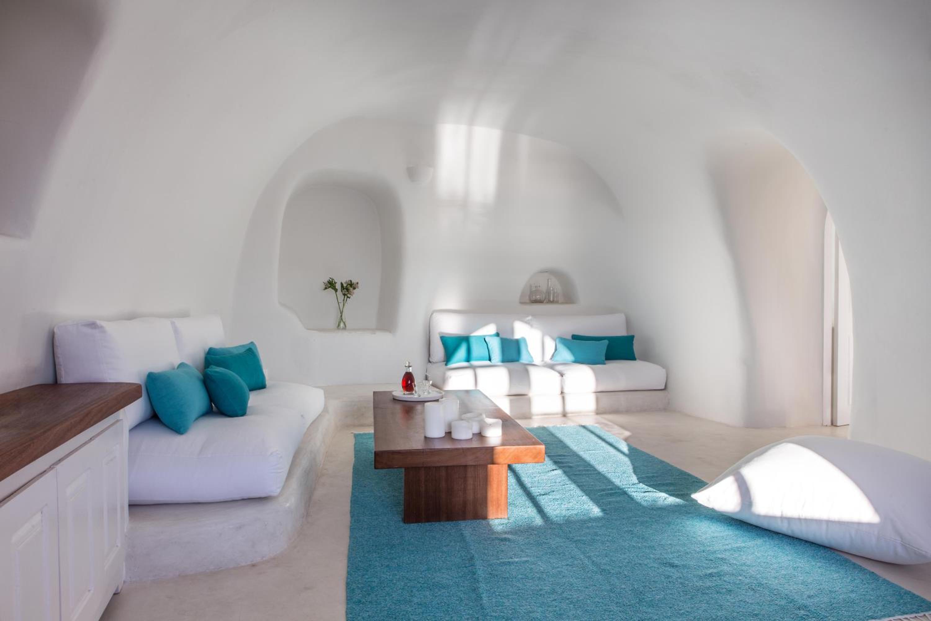 Oia Vacations - Perivolas Hotel - Property Image 14