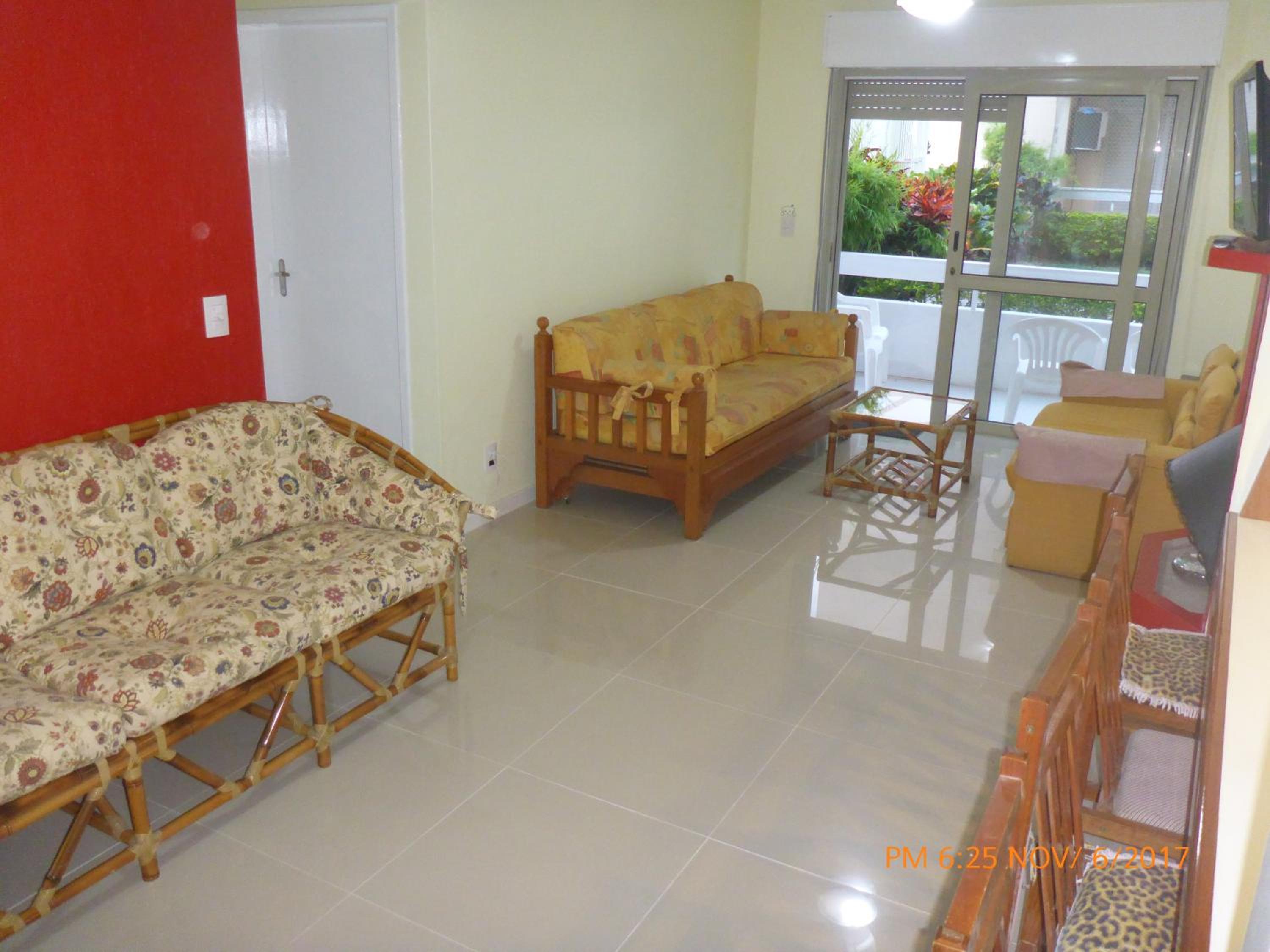 Apartamento Capão Novo