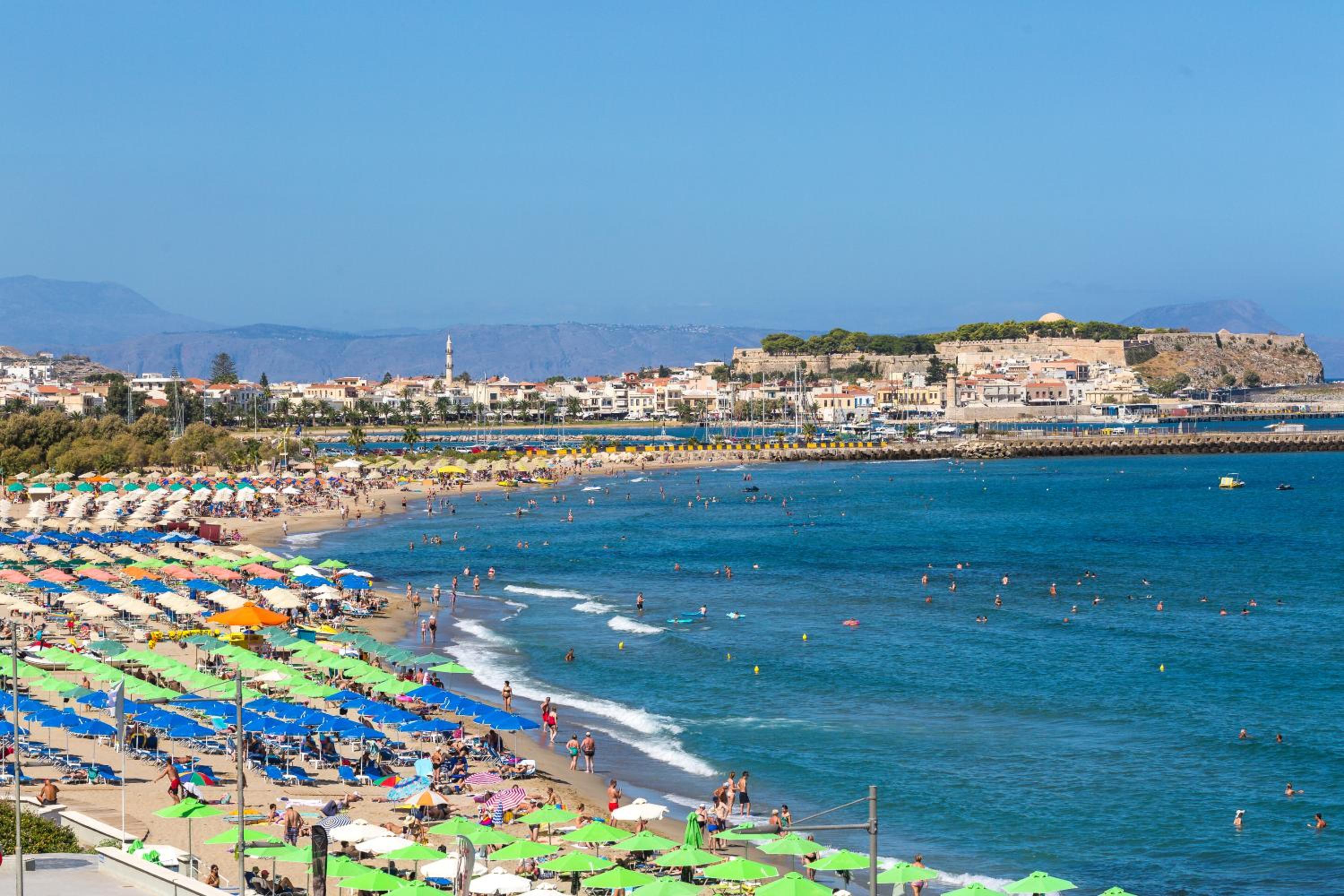 Meltemi Coast Suites