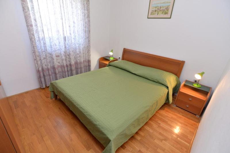 Apartments Slavica 590 view 4