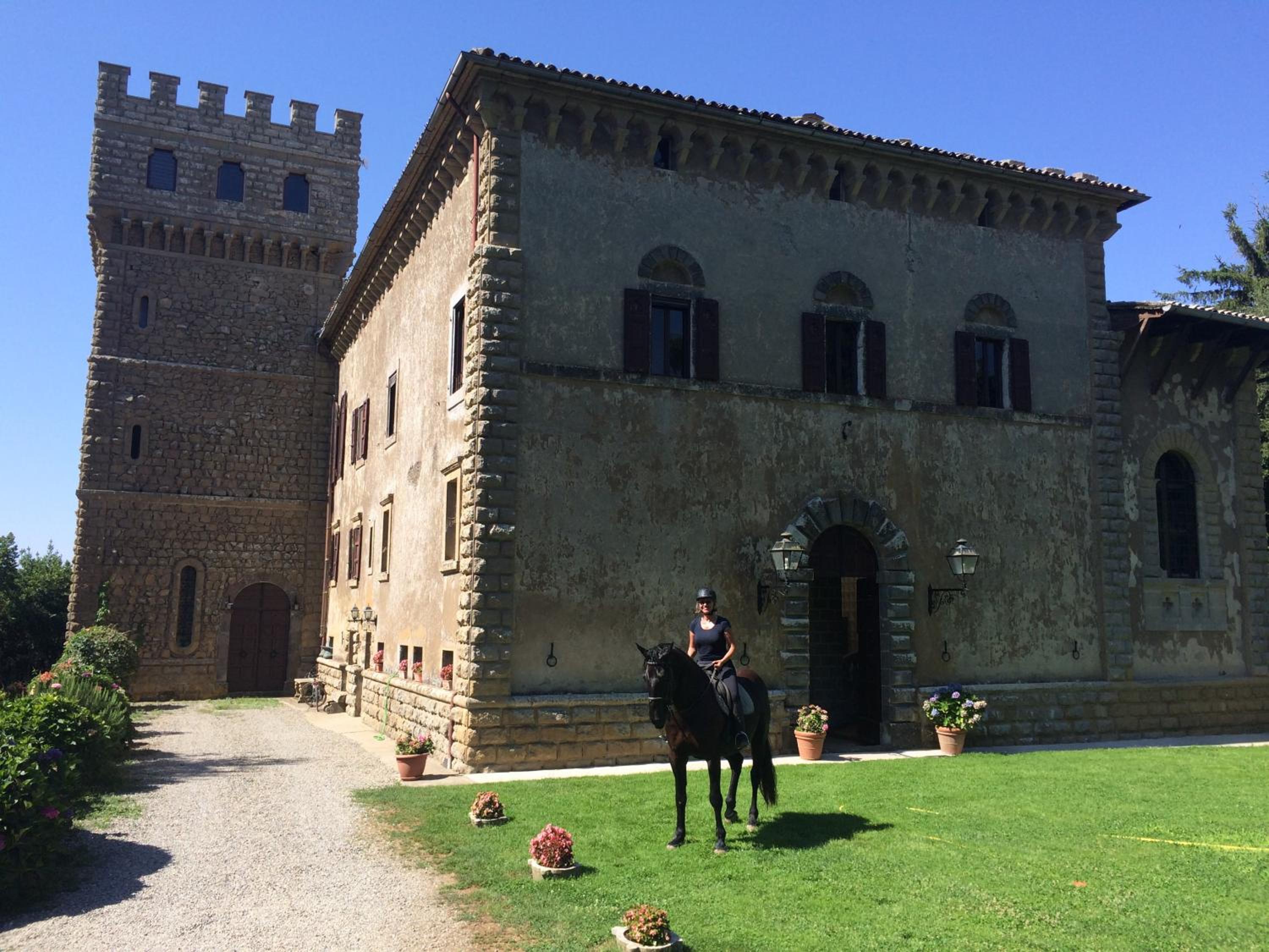 Castello Santa Cristina