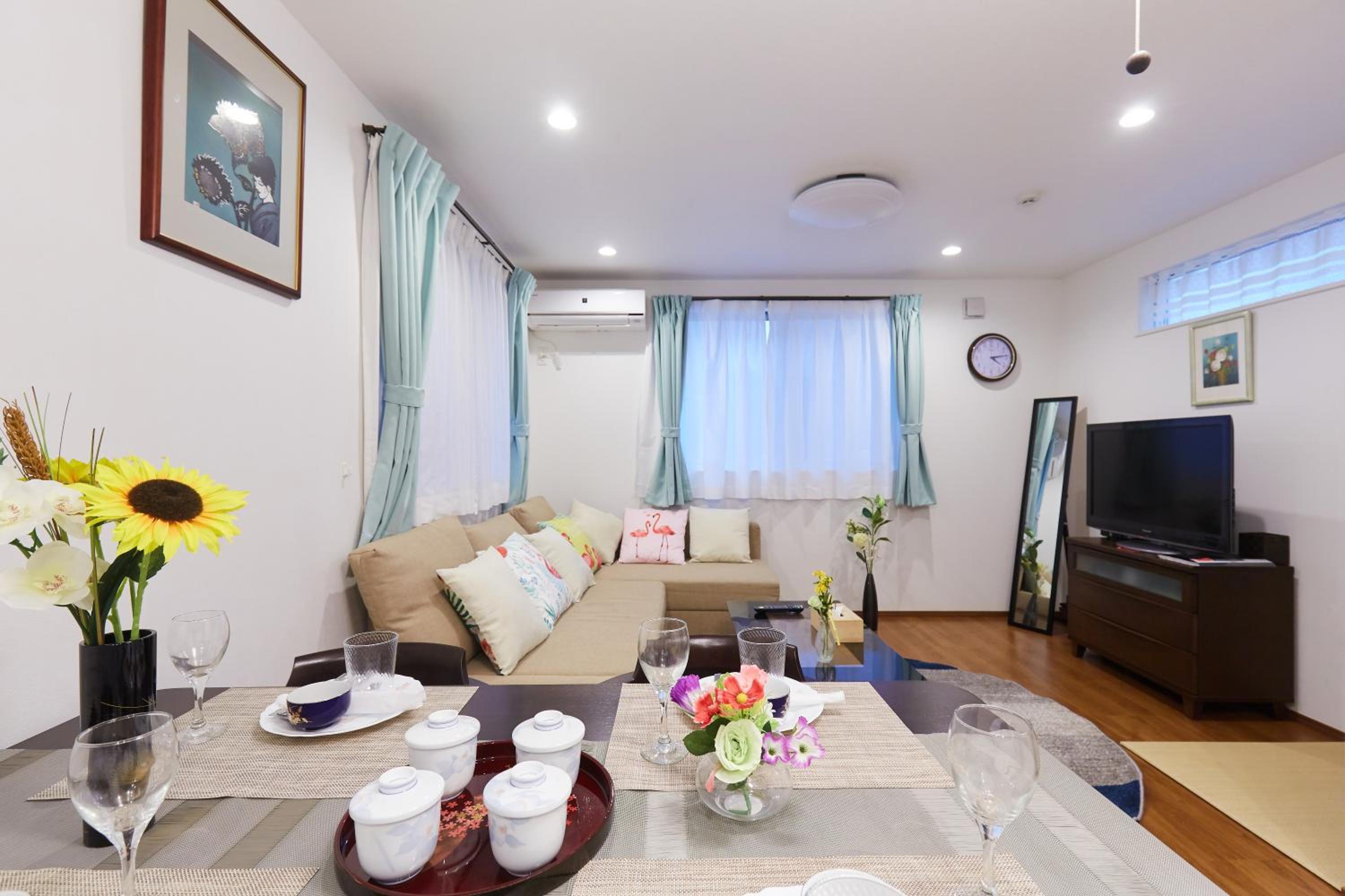 E-Haneda Luxury House