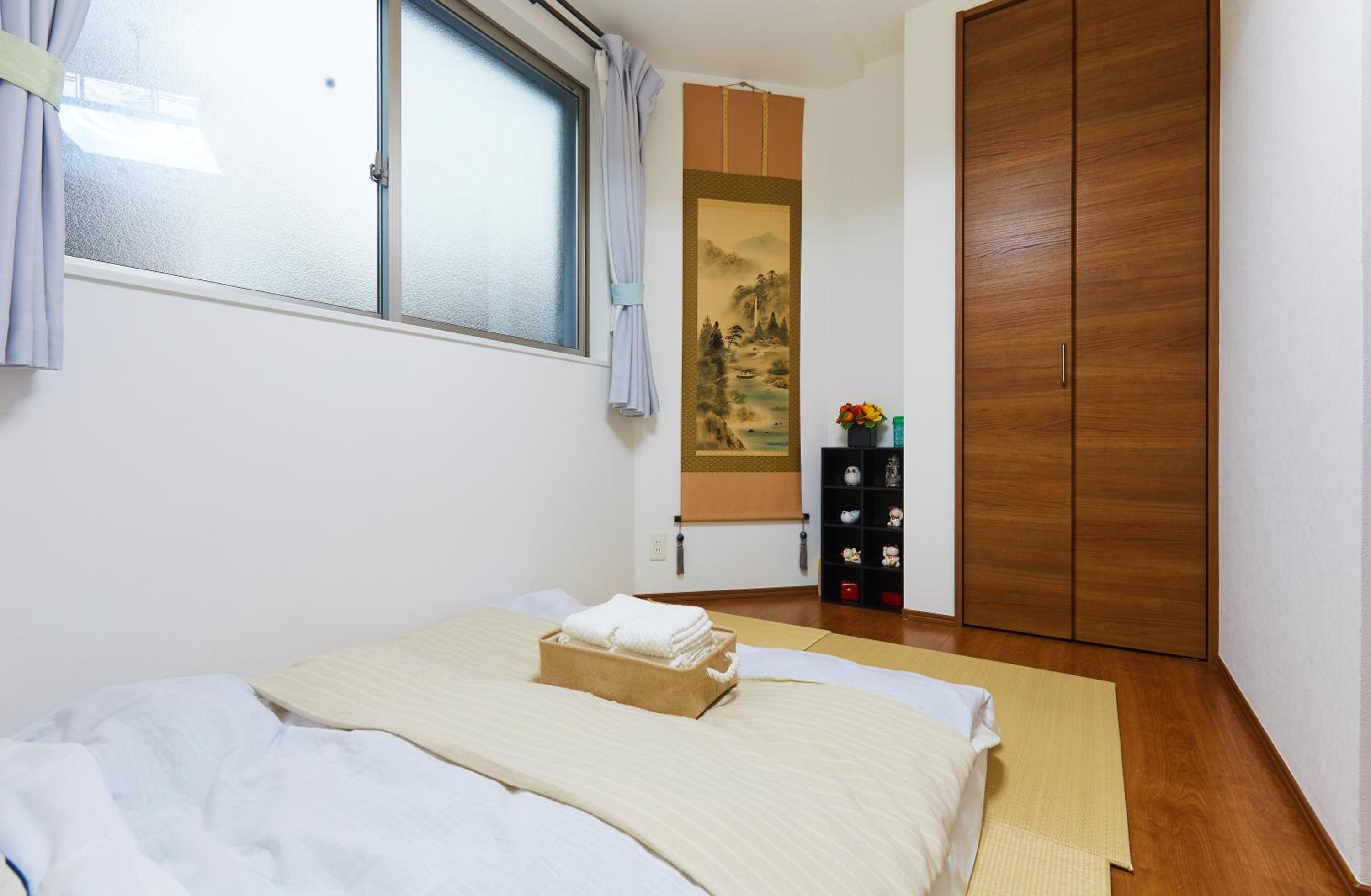 E-Haneda Luxury House