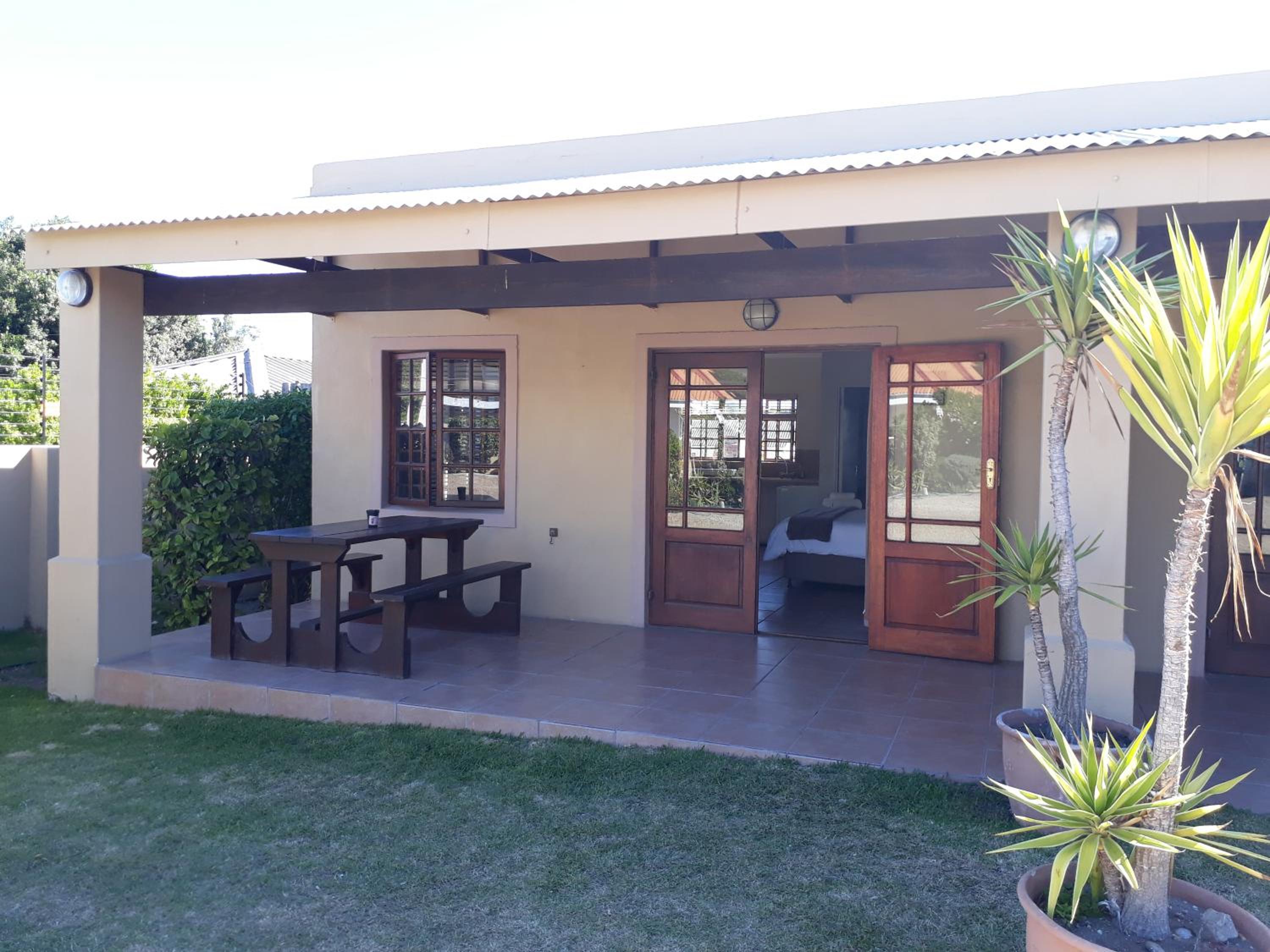Tourist Lodge Gansbaai