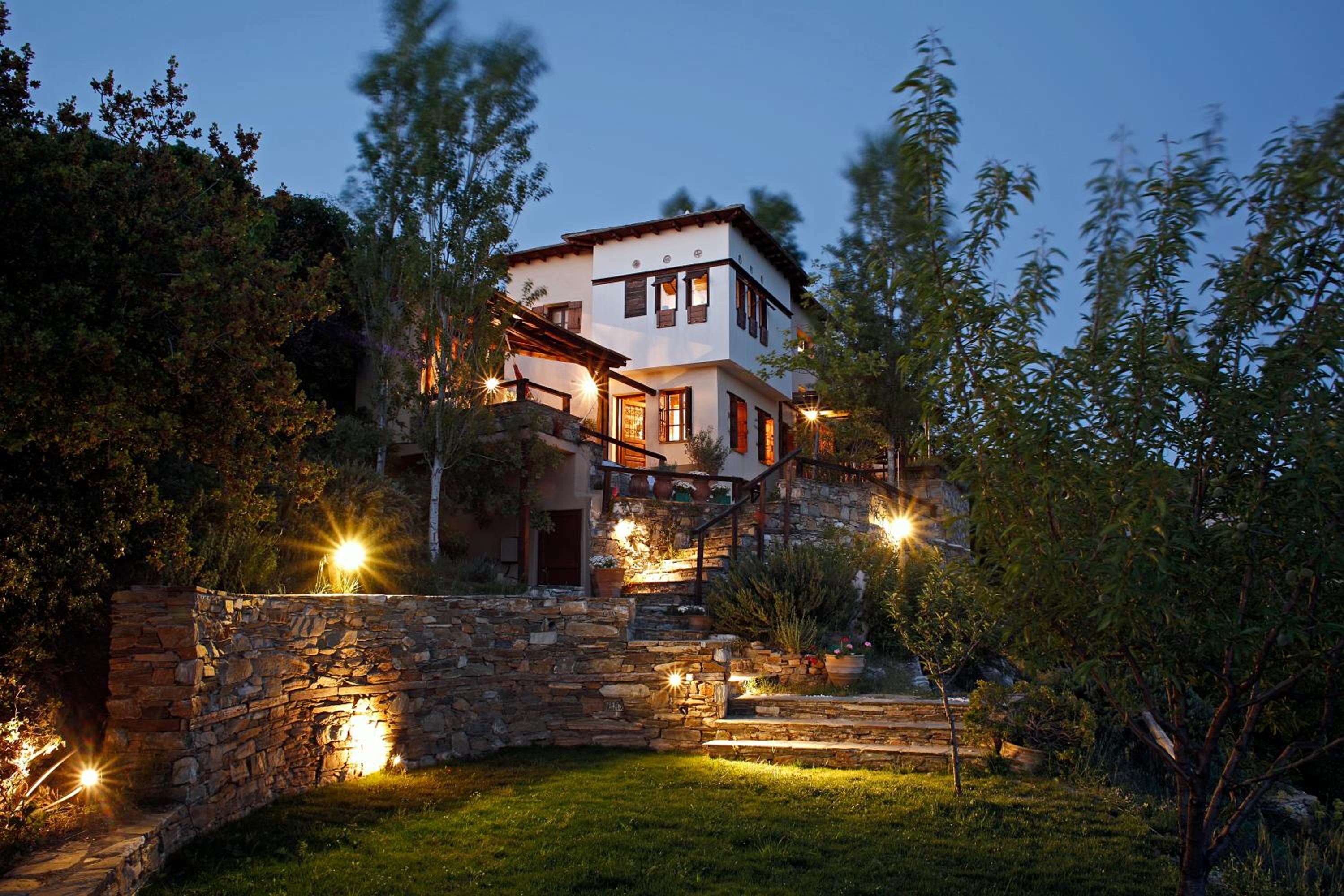 Pelion Homes