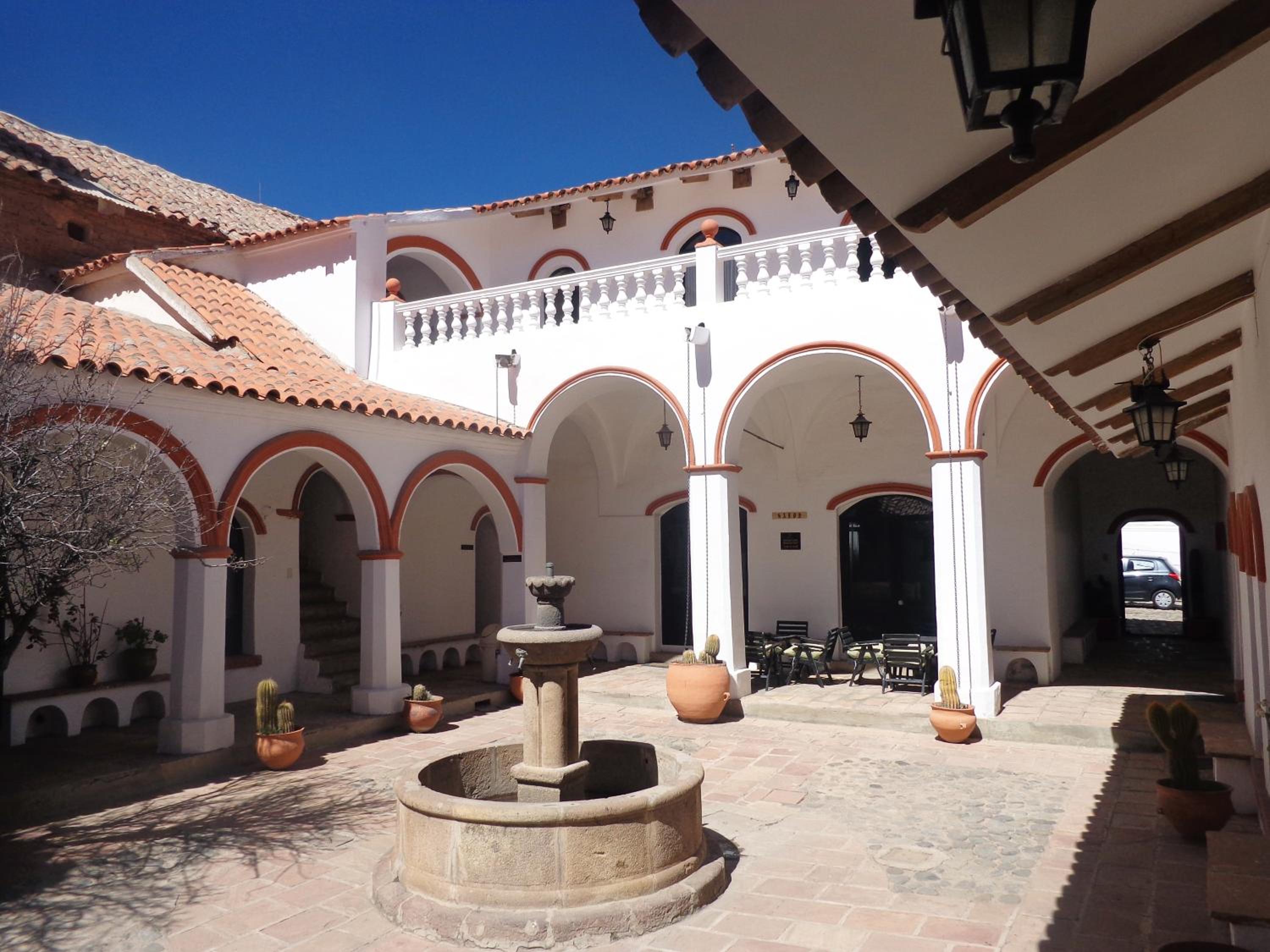 Colonial Hotel Boutique