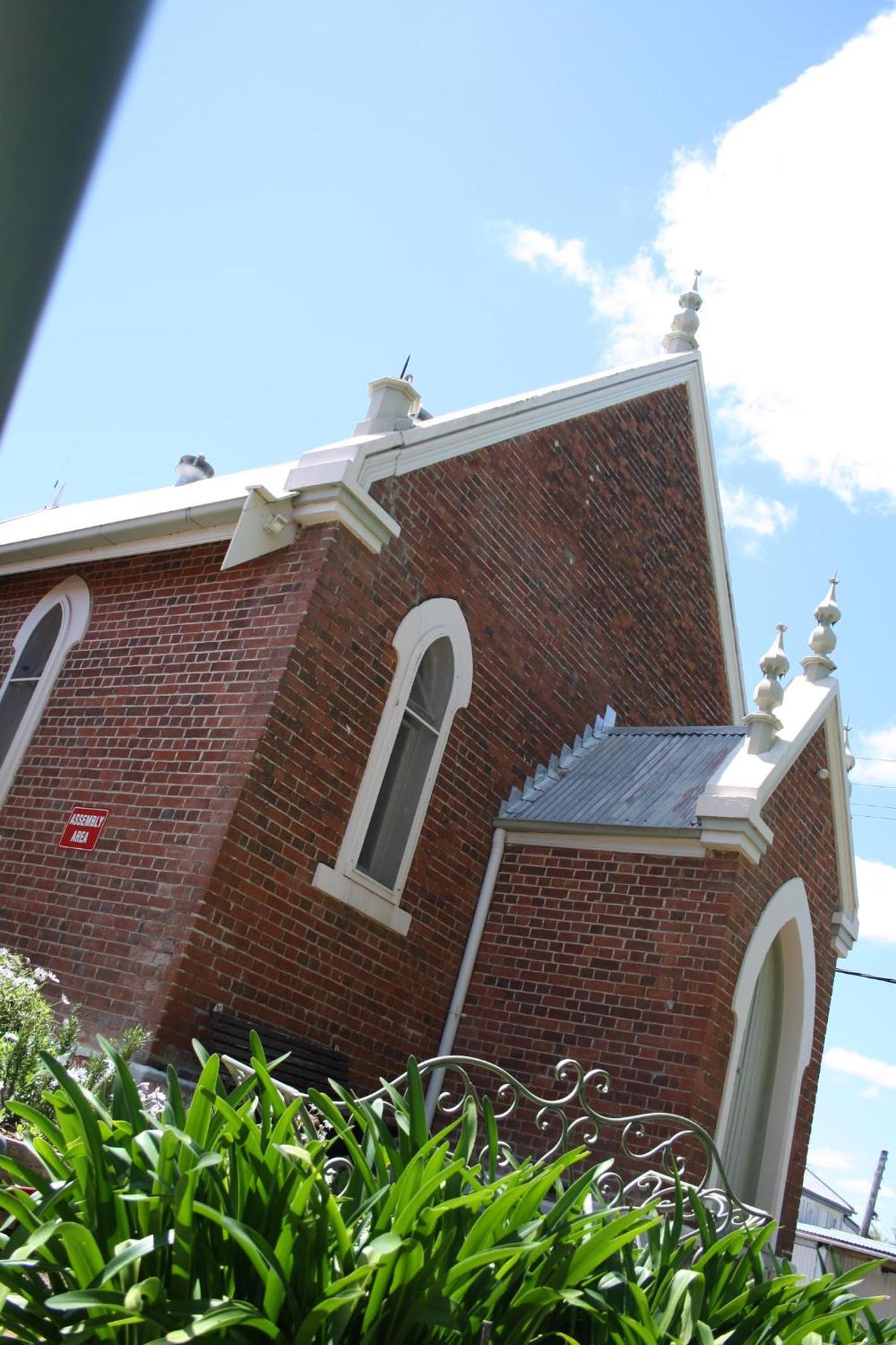 Photo 6
