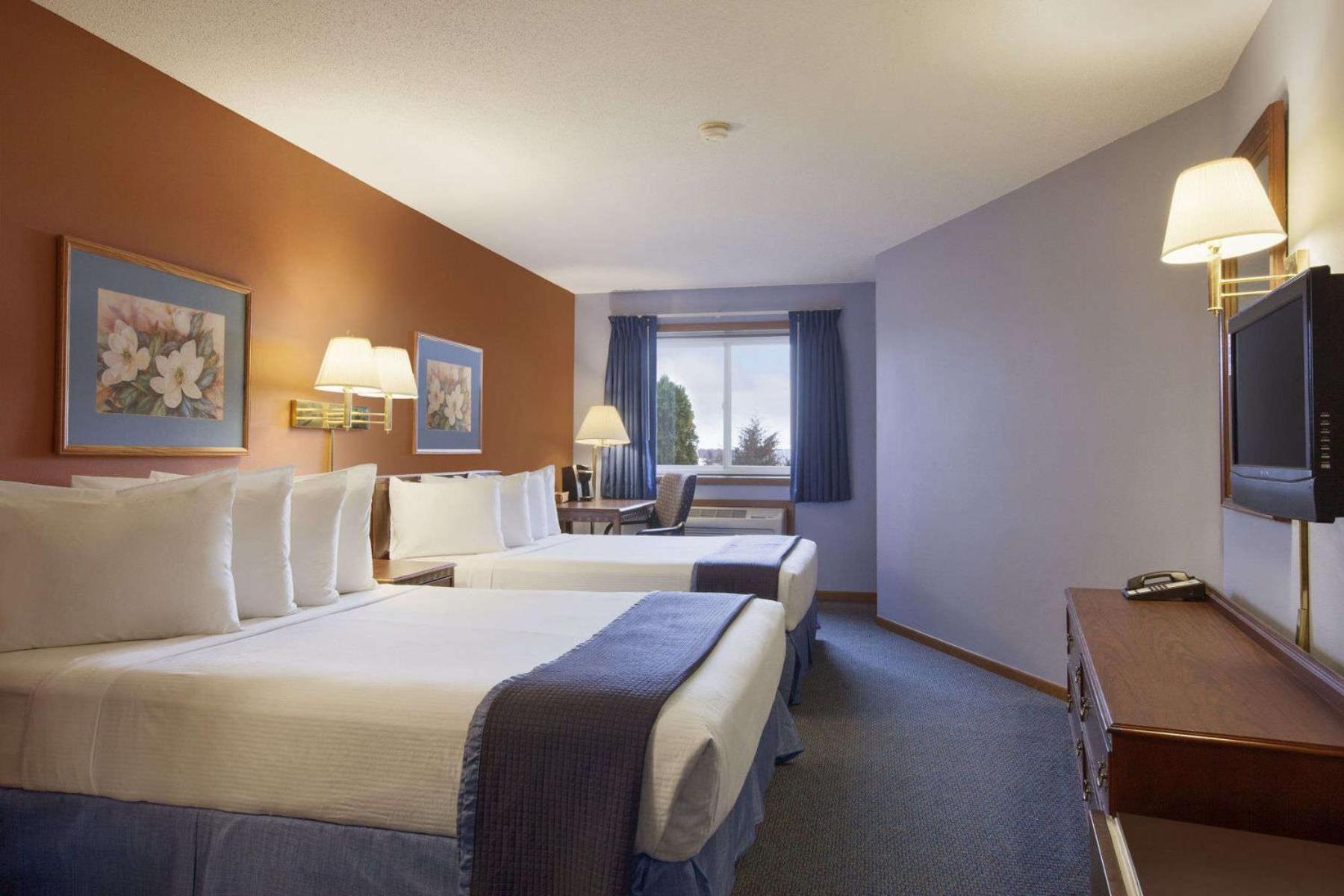 Travelodge by Wyndham Motel of St Cloud view 2