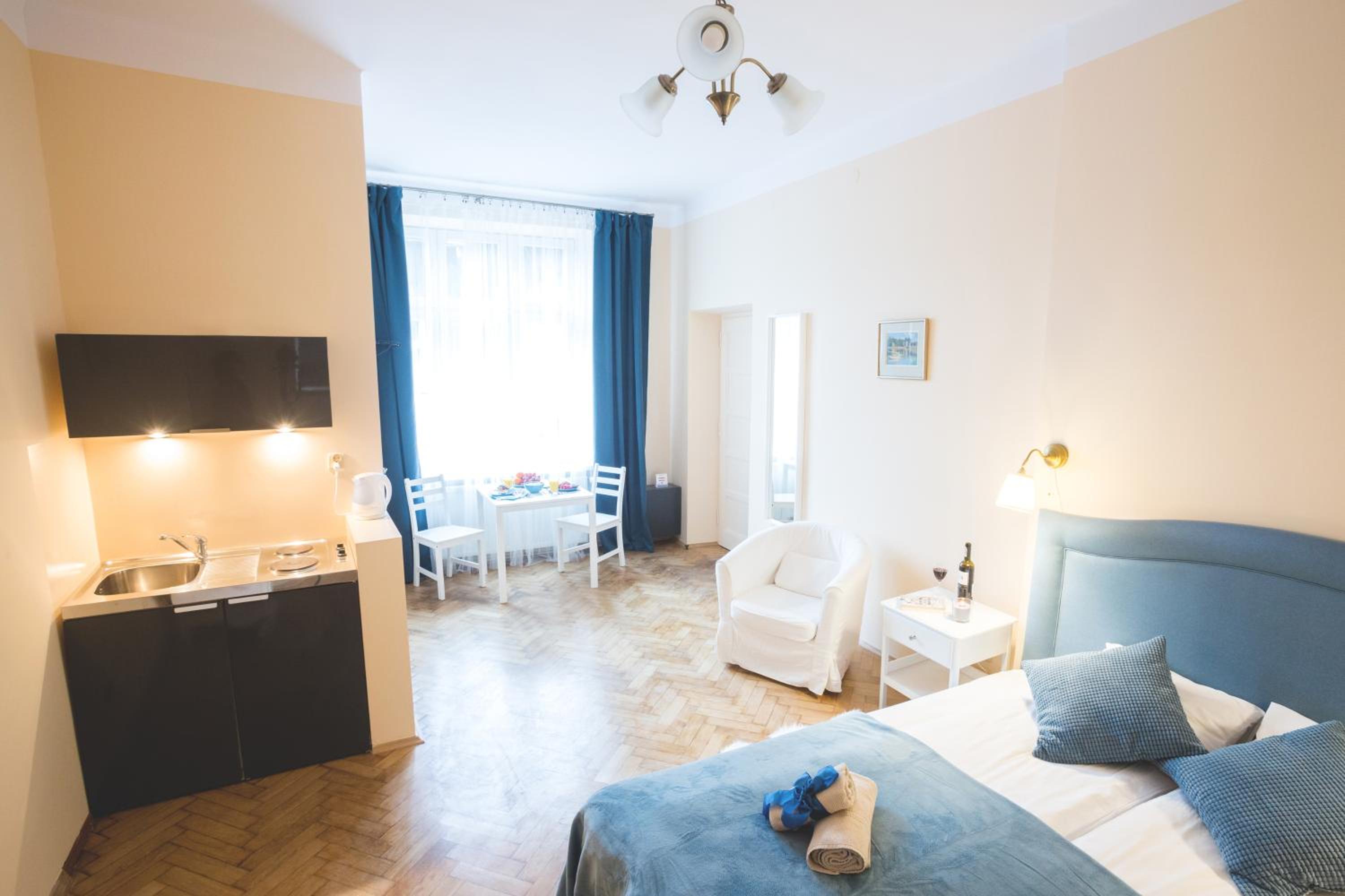 Apartments Roman