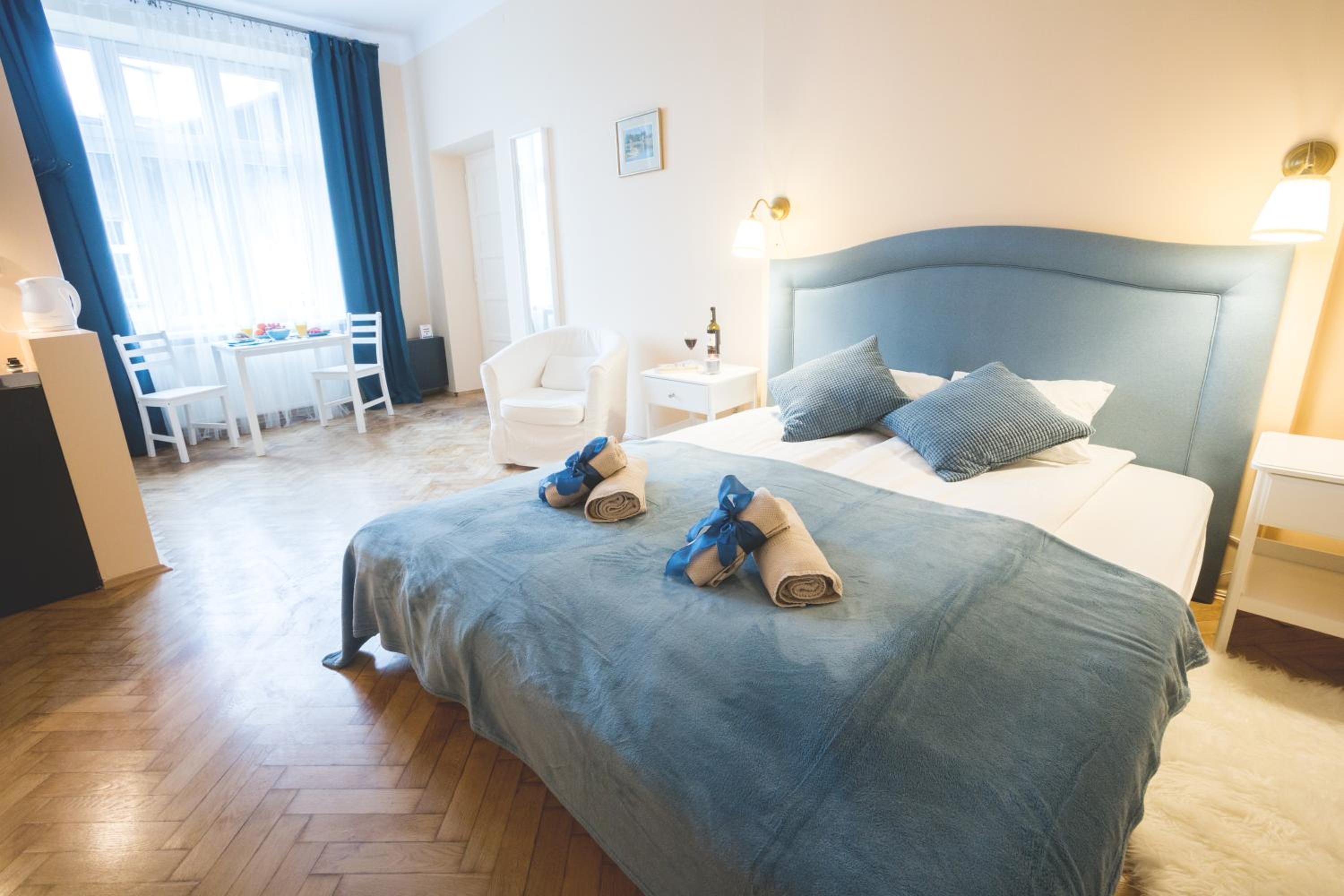 Apartments Roman