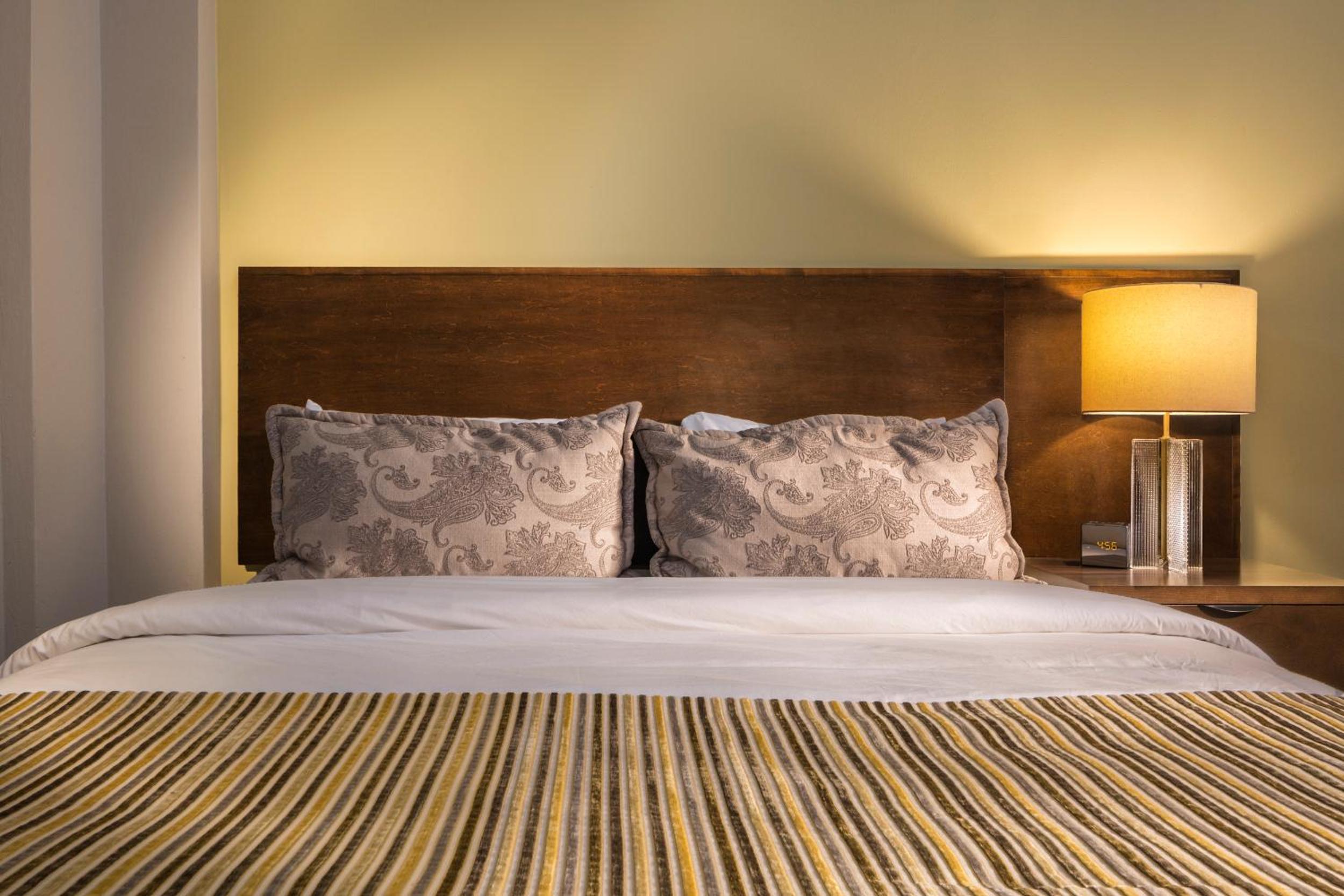 Decanter Hotel - Property Image 33