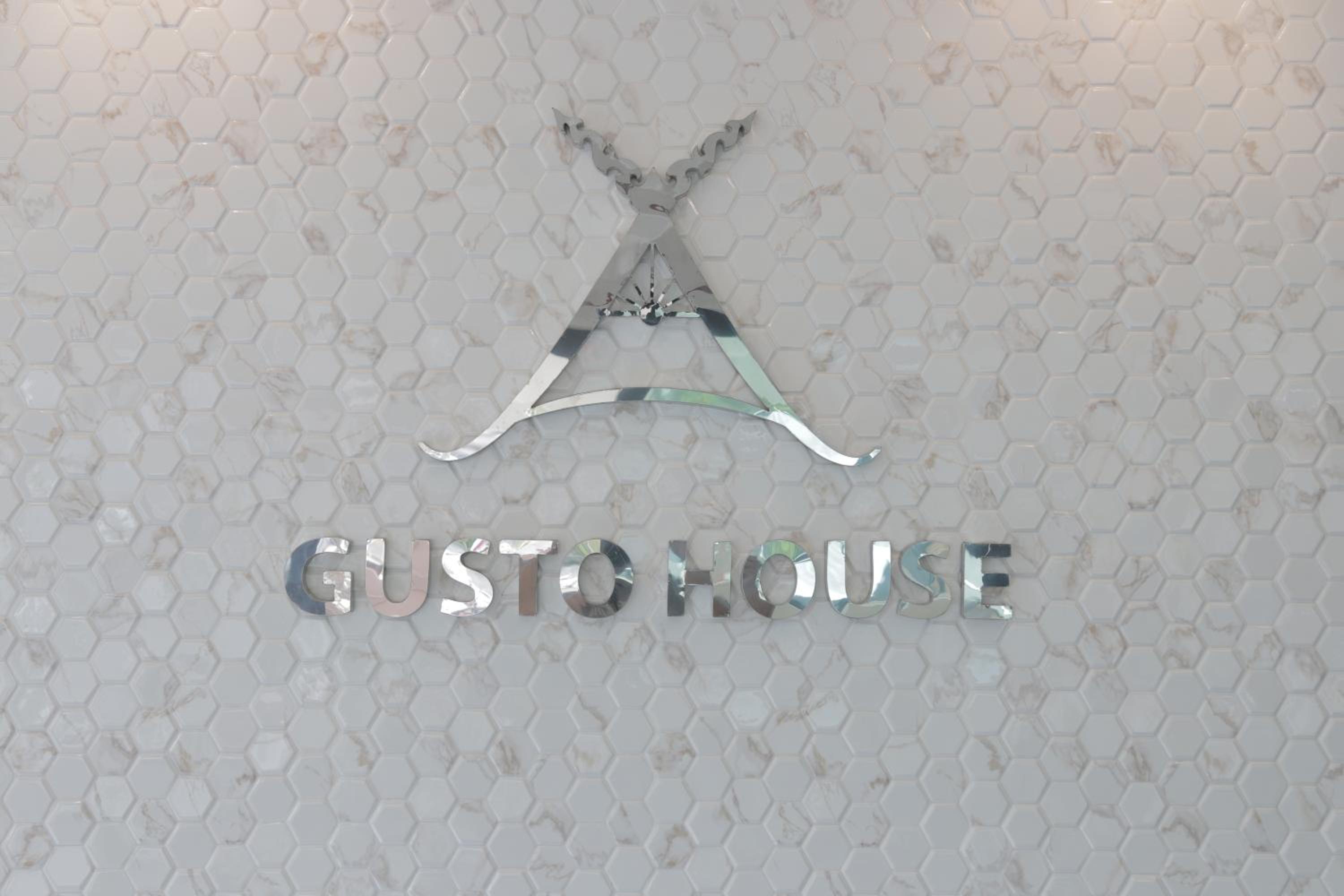 Gusto House
