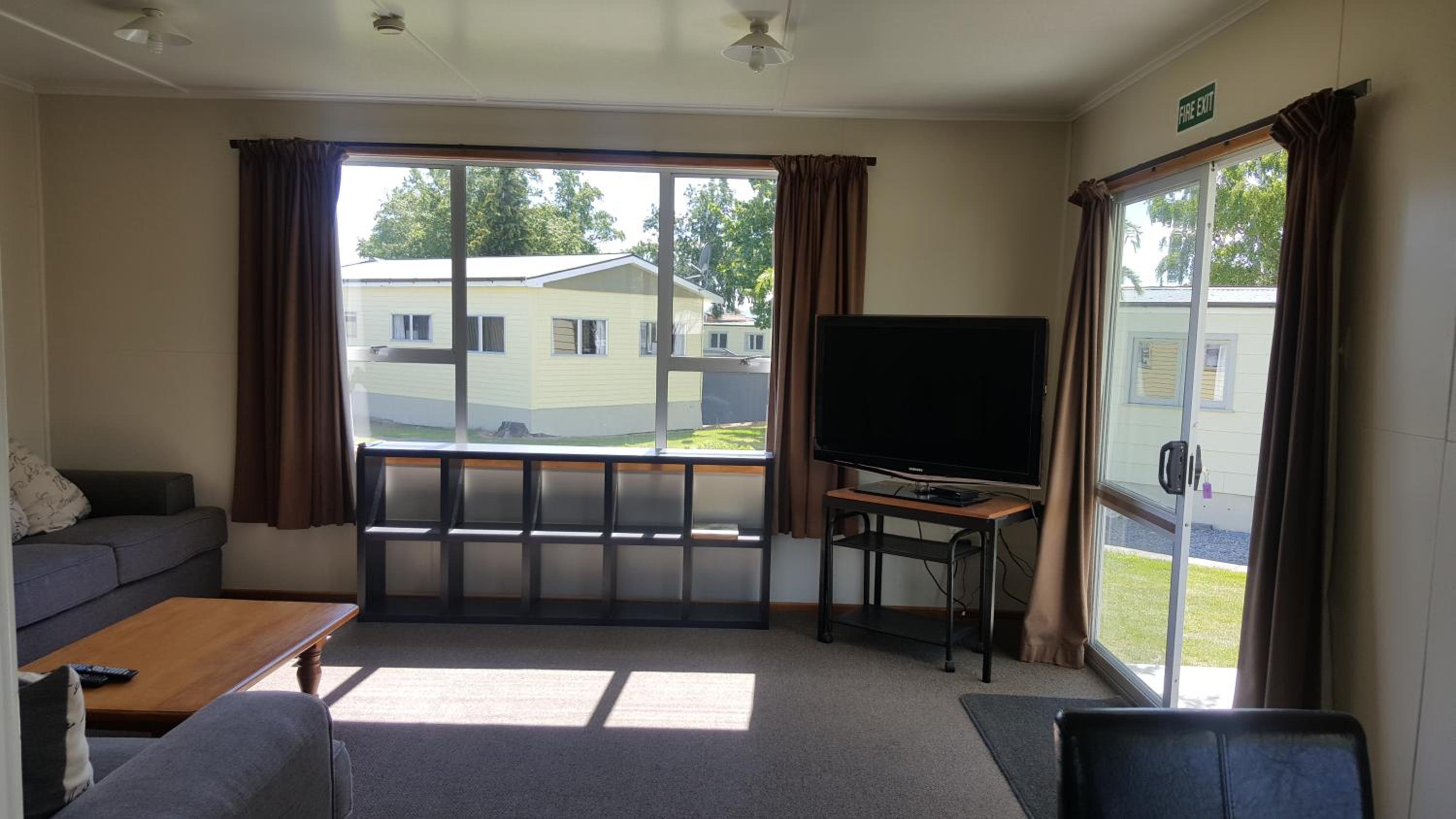 High Country Lodge, Motels & Backpackers