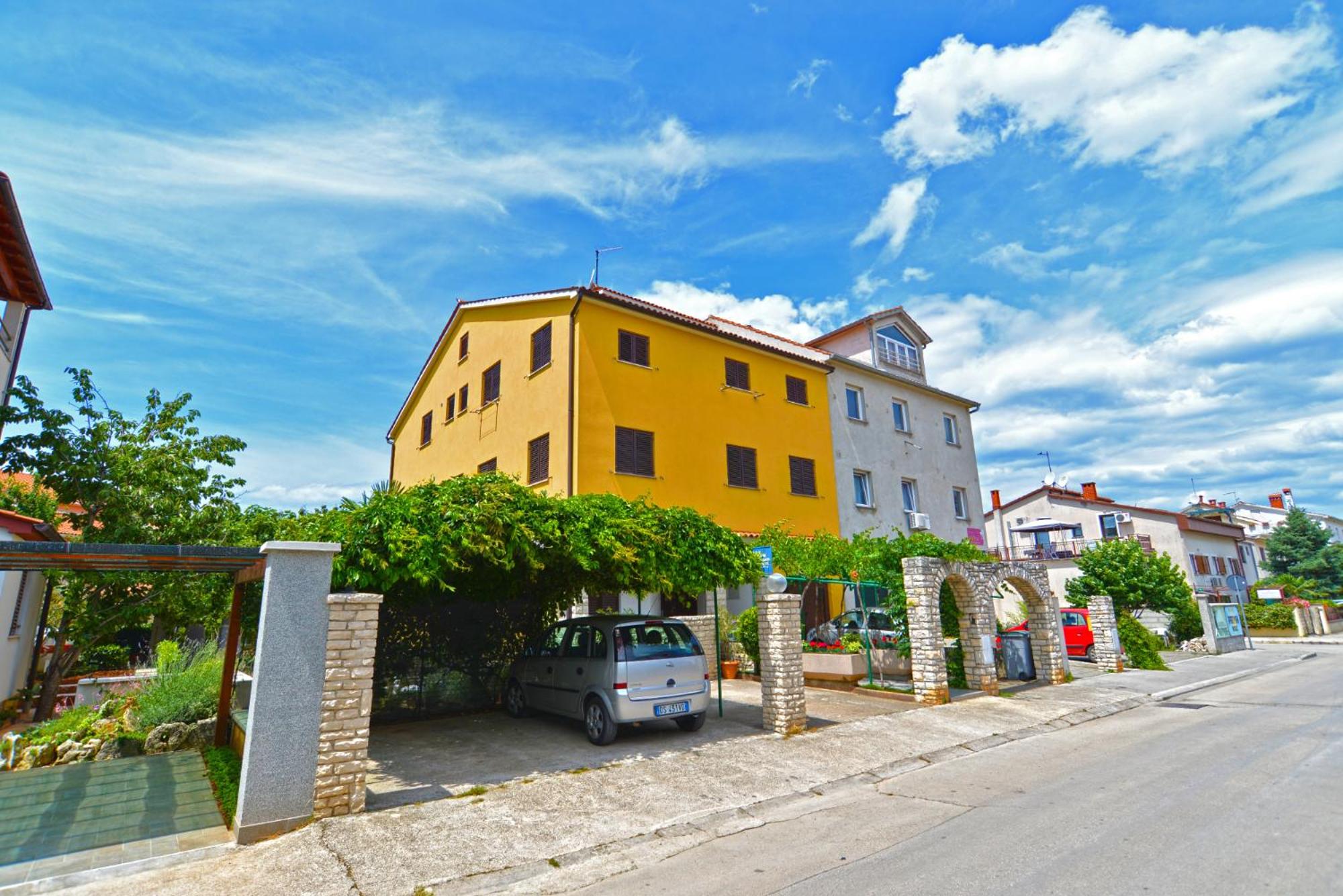 Apartments Stana 242