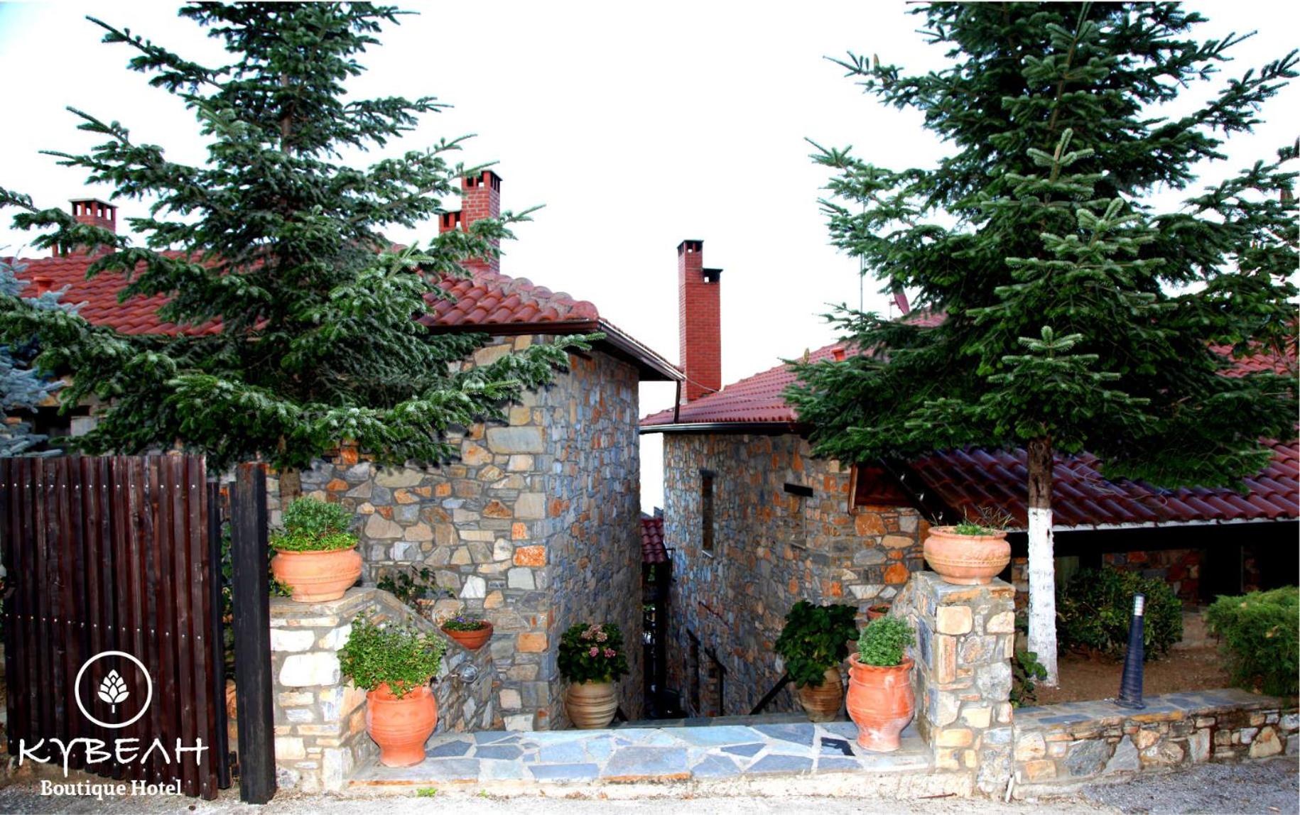 Kyveli view 3