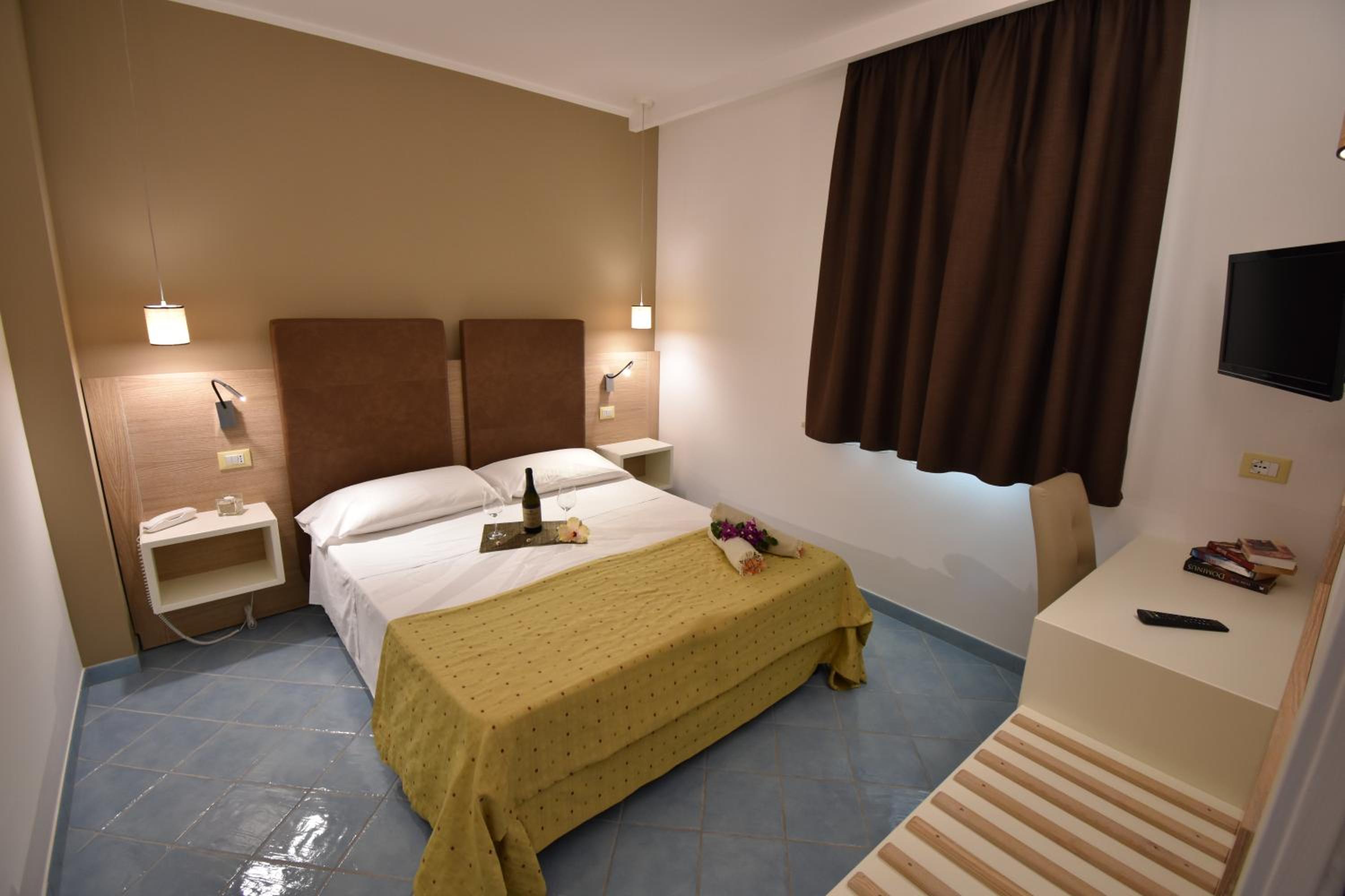 Baia del Godano Resort & Spa photo 4