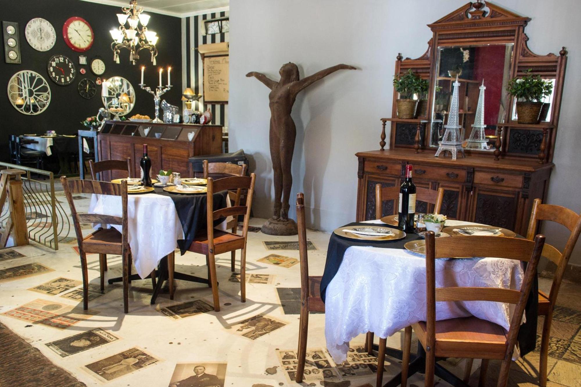 restaurant